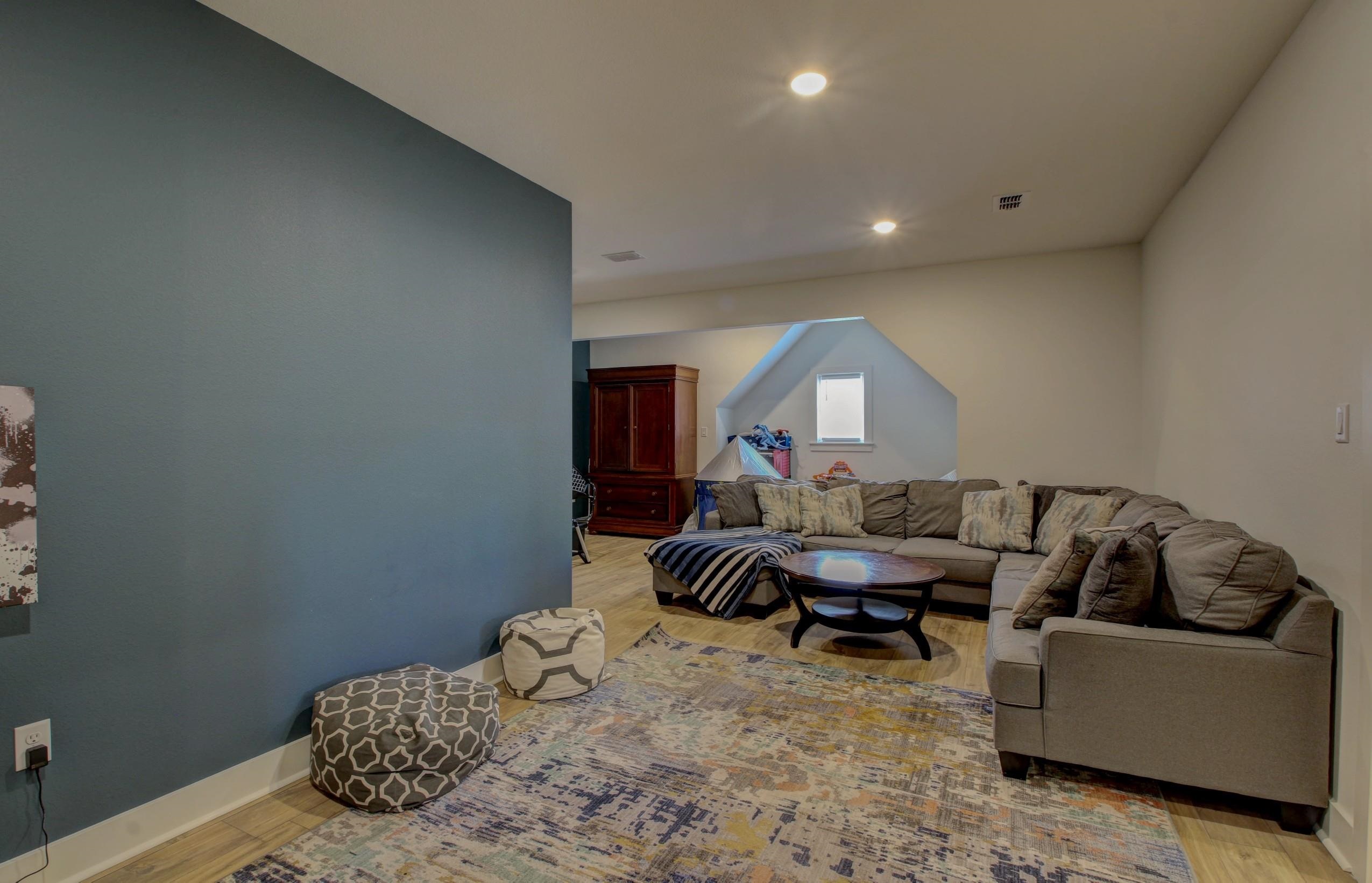 CHENAL VALLEY CORLAY COURT - Residential