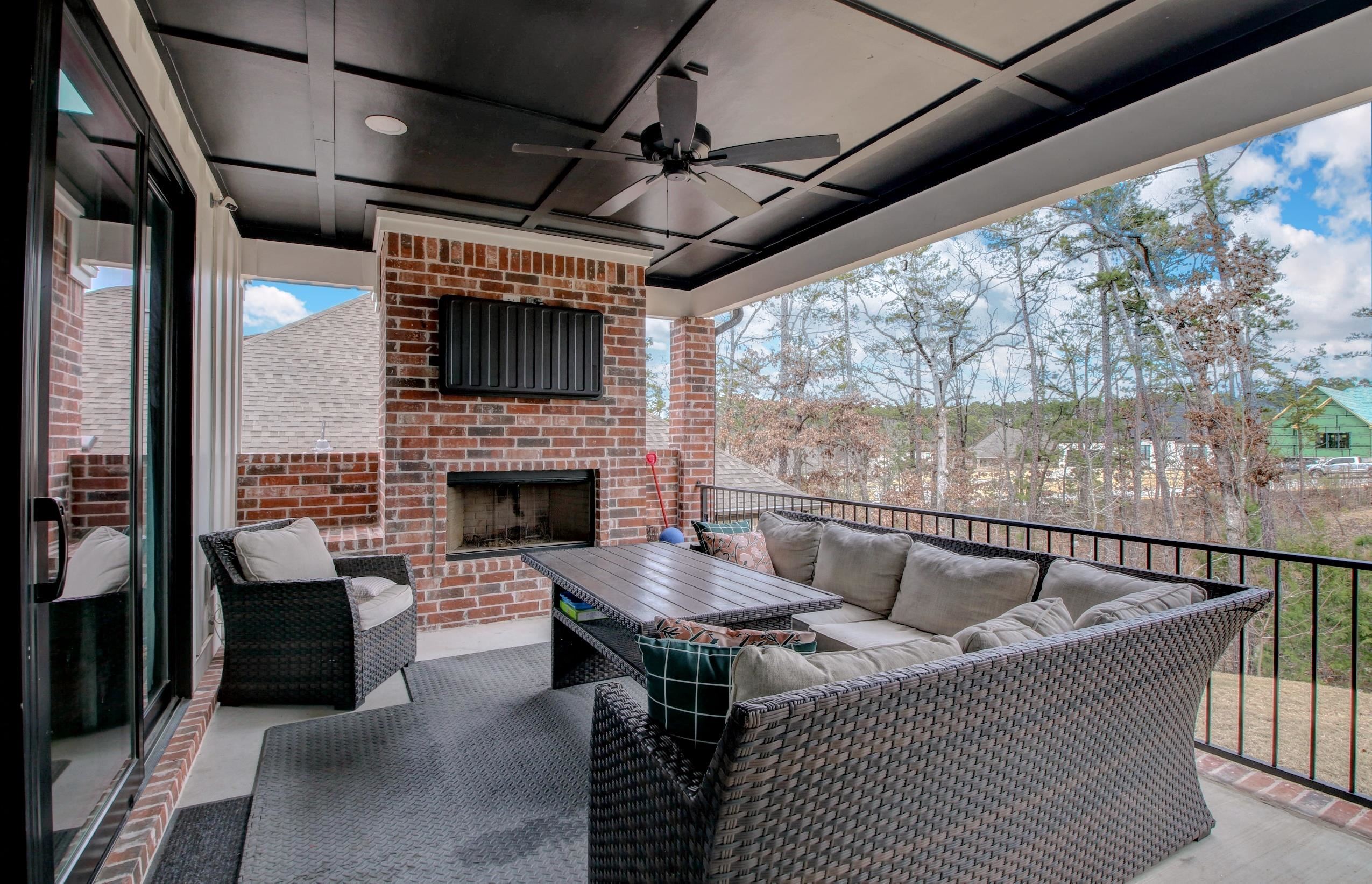 CHENAL VALLEY CORLAY COURT - Residential