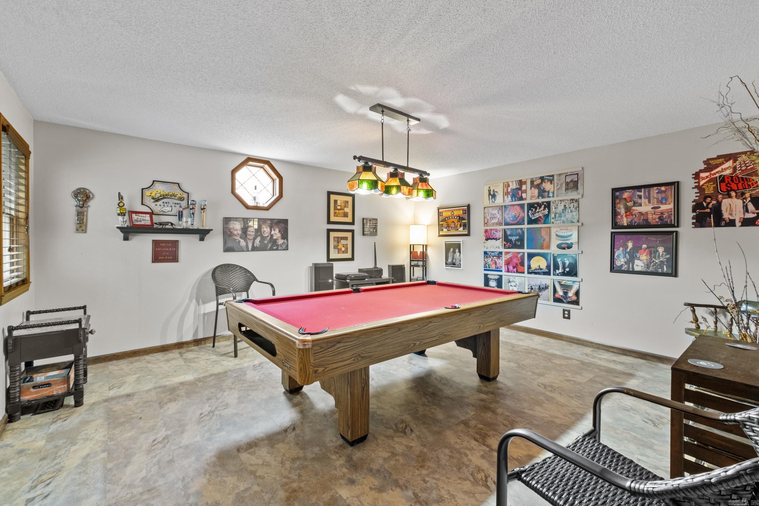 OVERBROOK - Residential