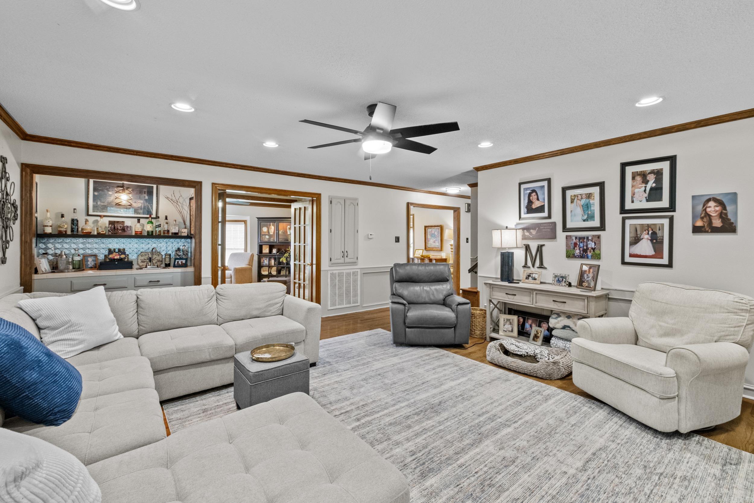 OVERBROOK - Residential