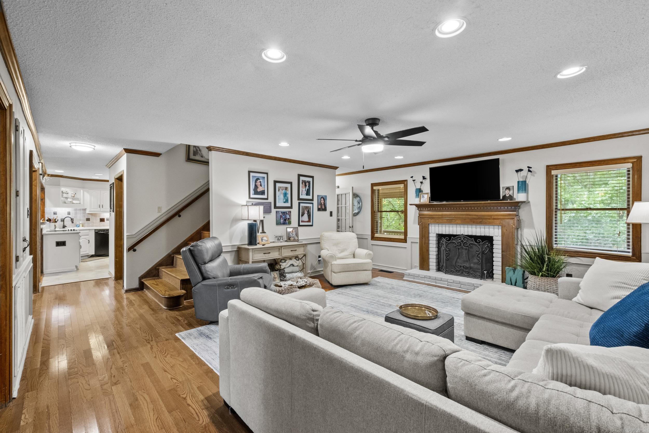 OVERBROOK - Residential