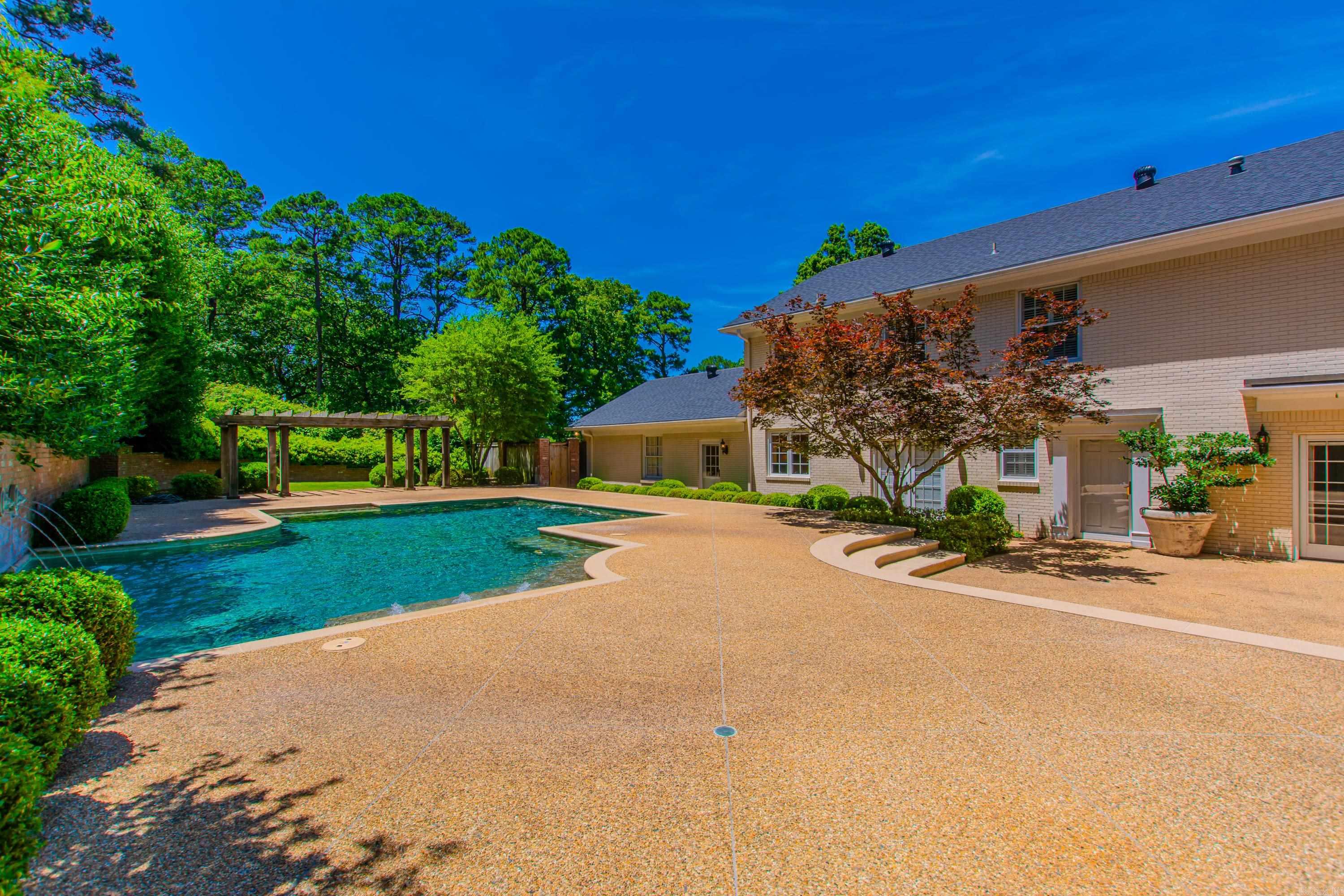 Robinwood - Residential