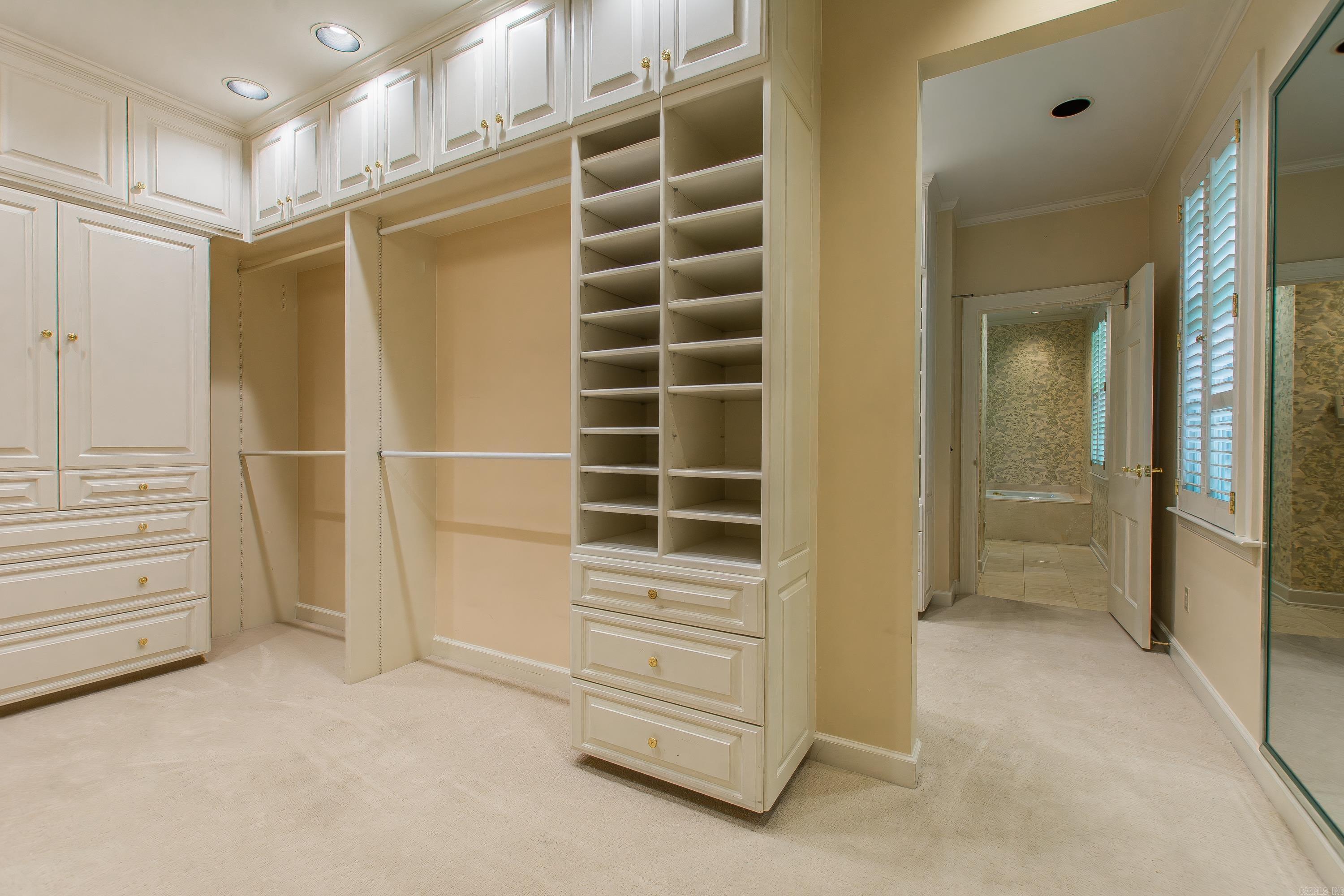 Robinwood - Residential