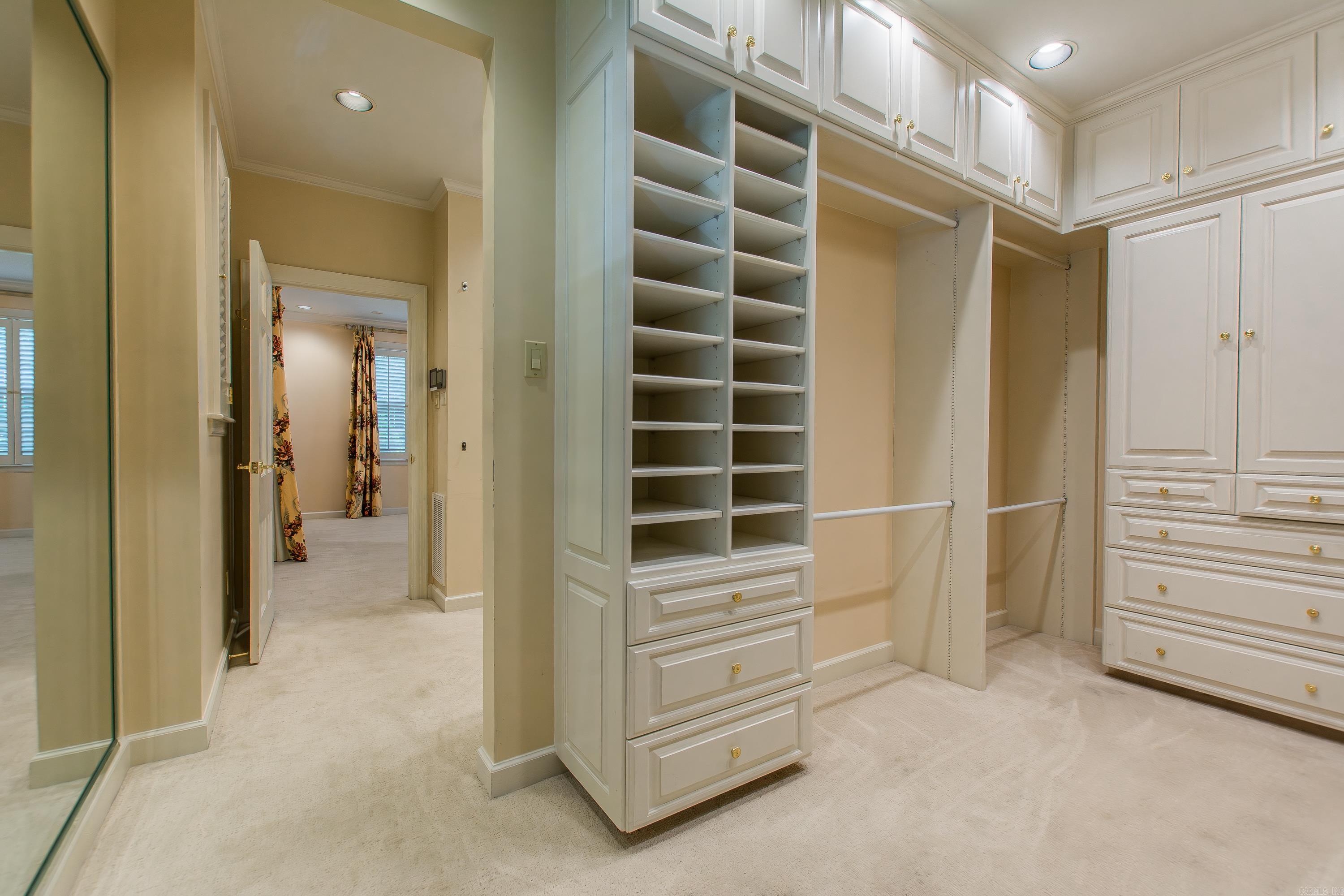 Robinwood - Residential