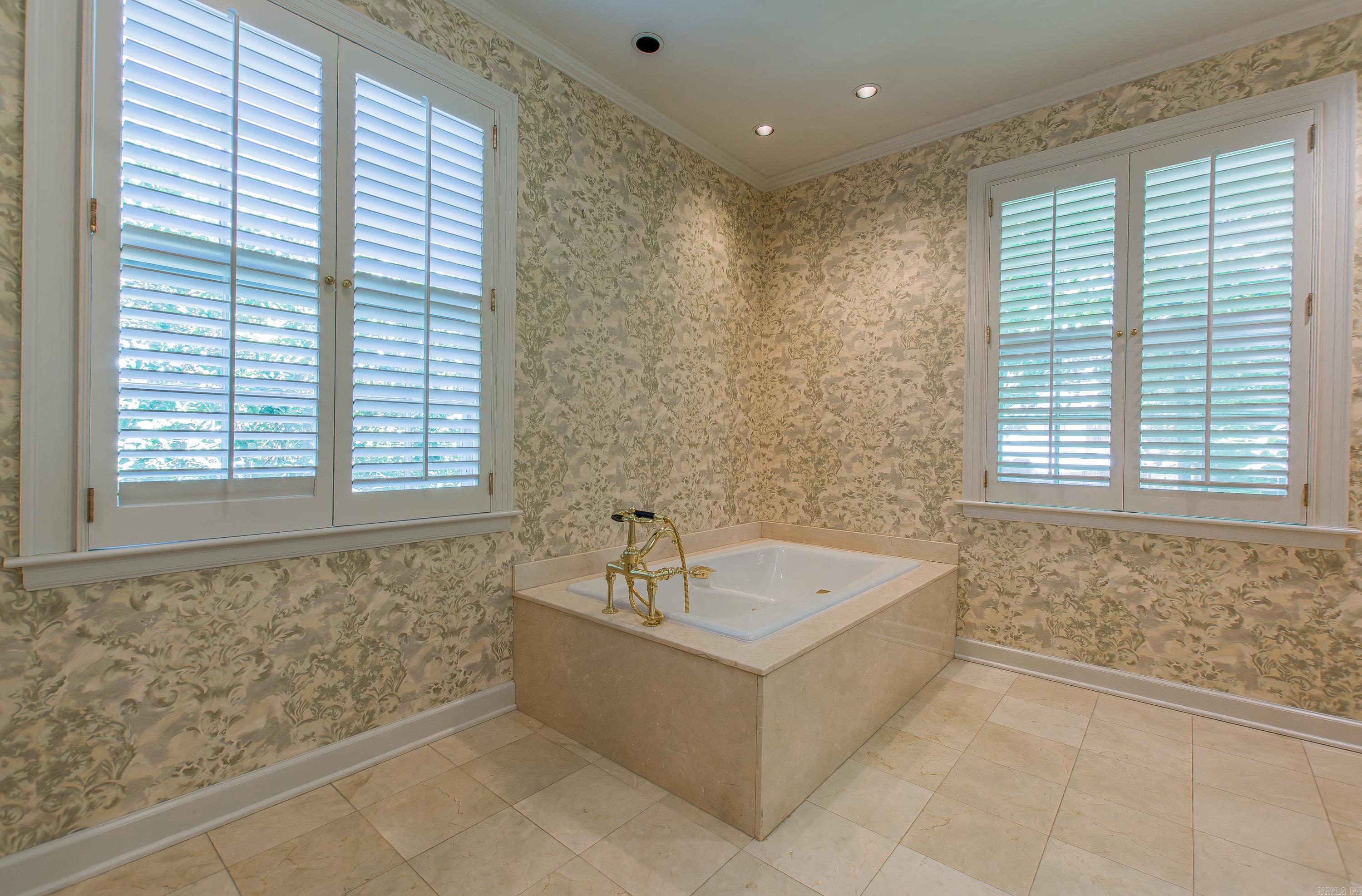 Robinwood - Residential