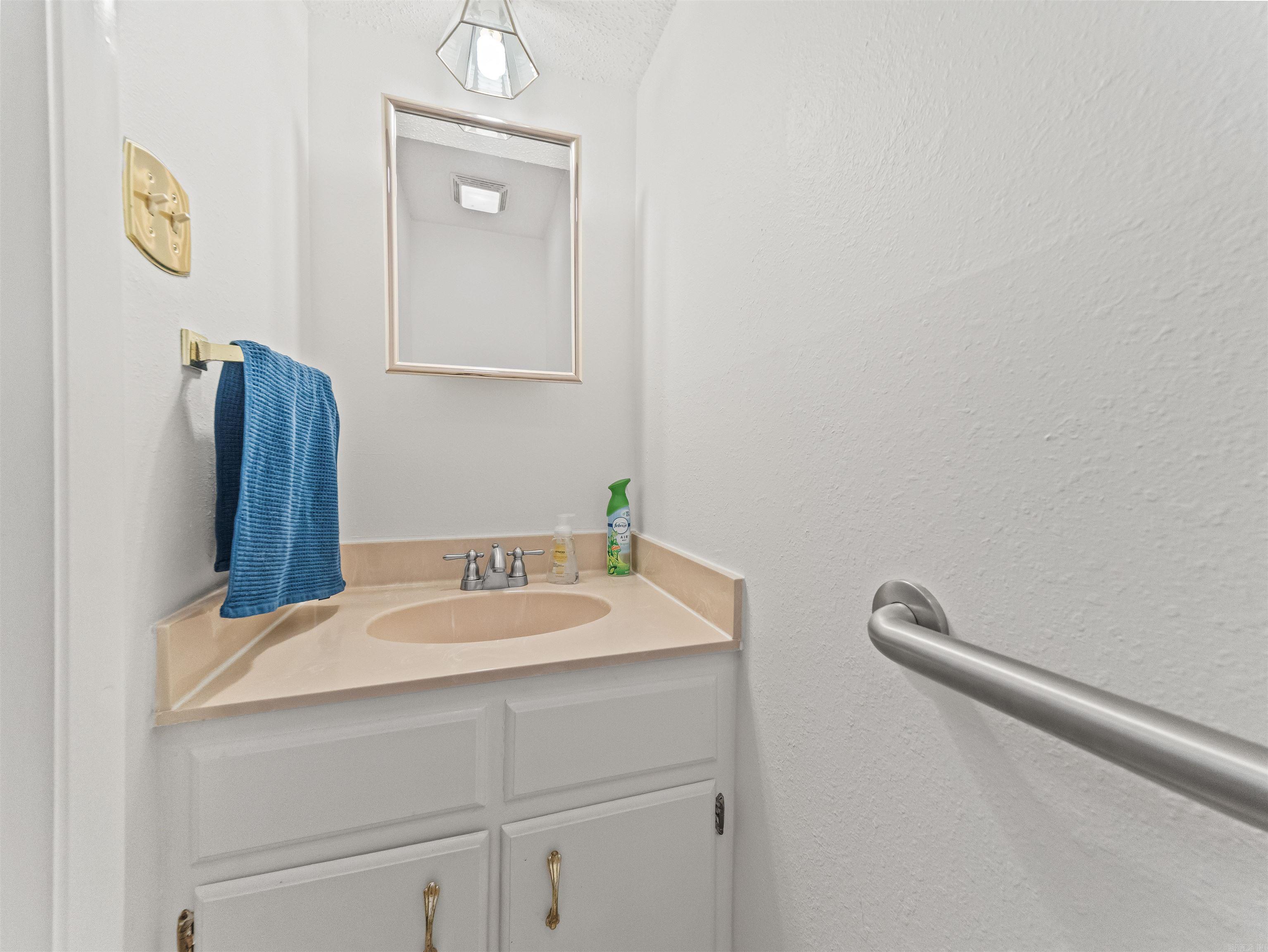 Desoto Courts Townhouse 1 - Residential