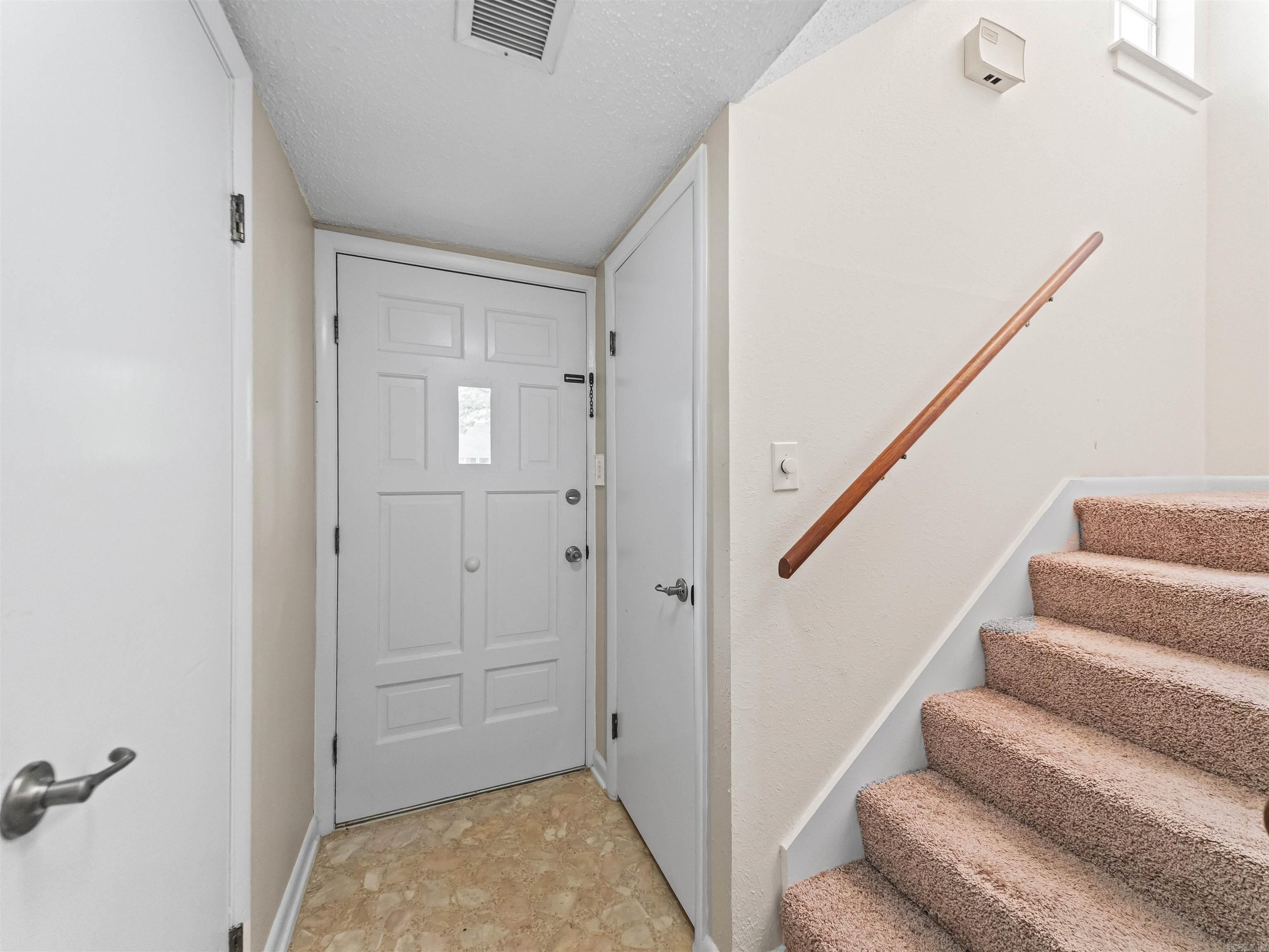 Desoto Courts Townhouse 1 - Residential