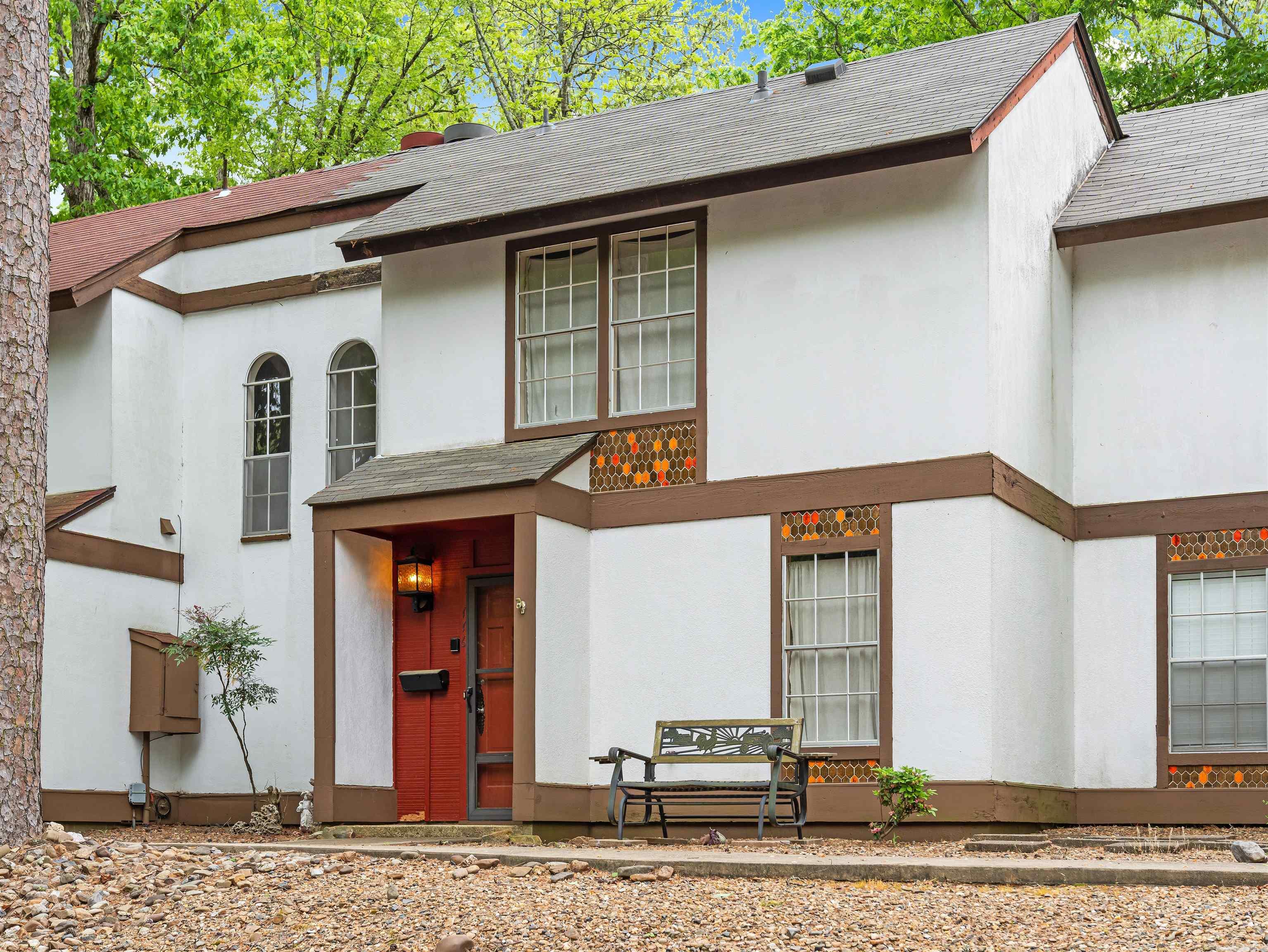 Desoto Courts Townhouse 1 - Residential