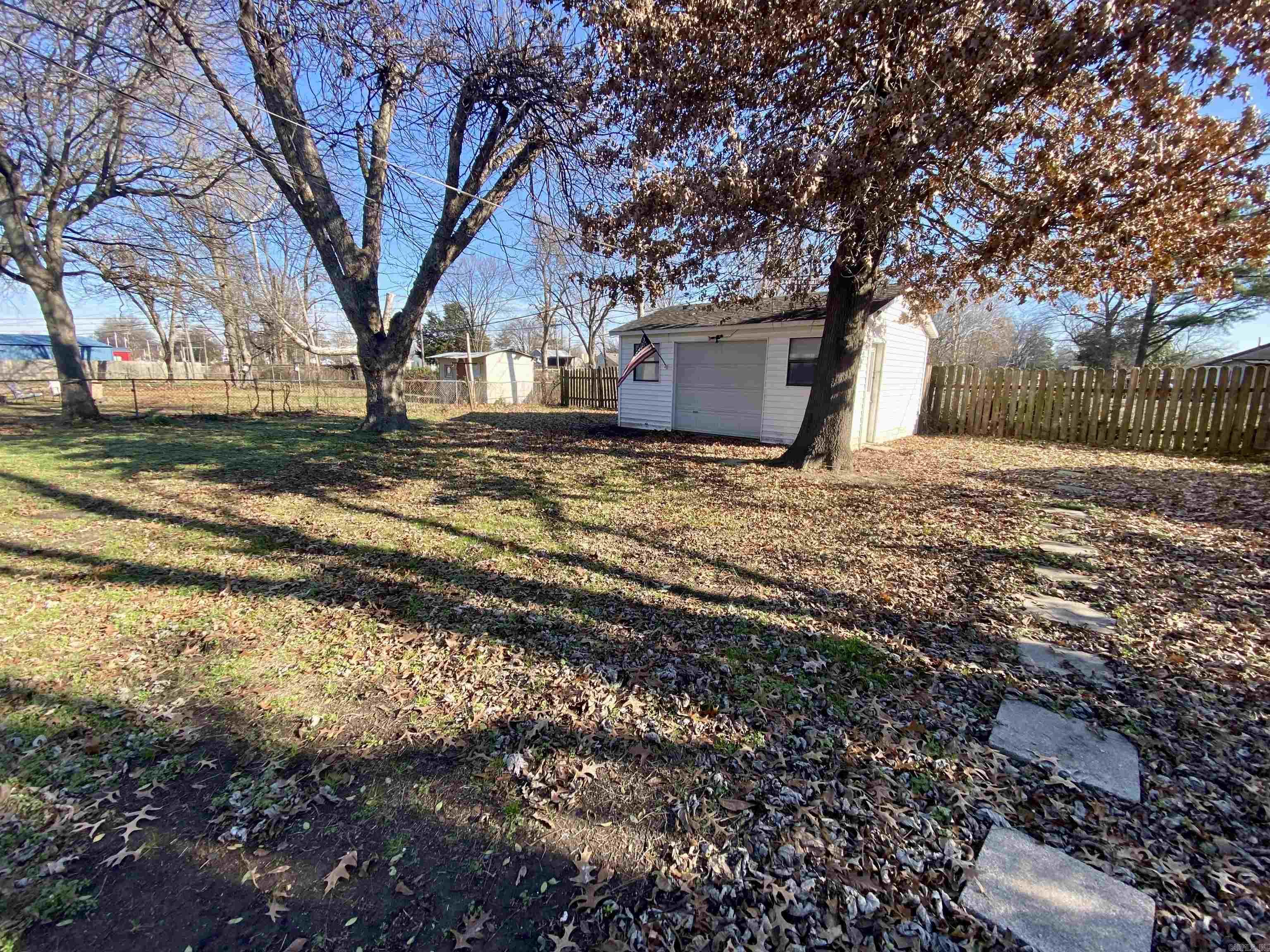 Sims 1st - Residential