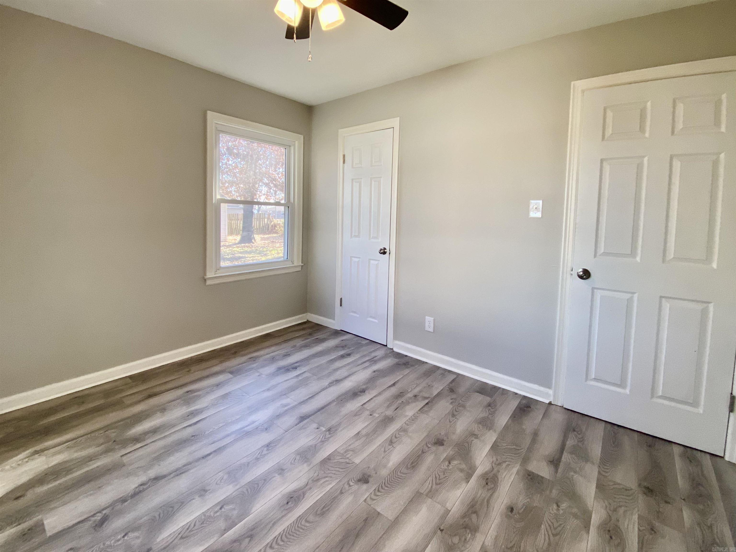 Sims 1st - Residential