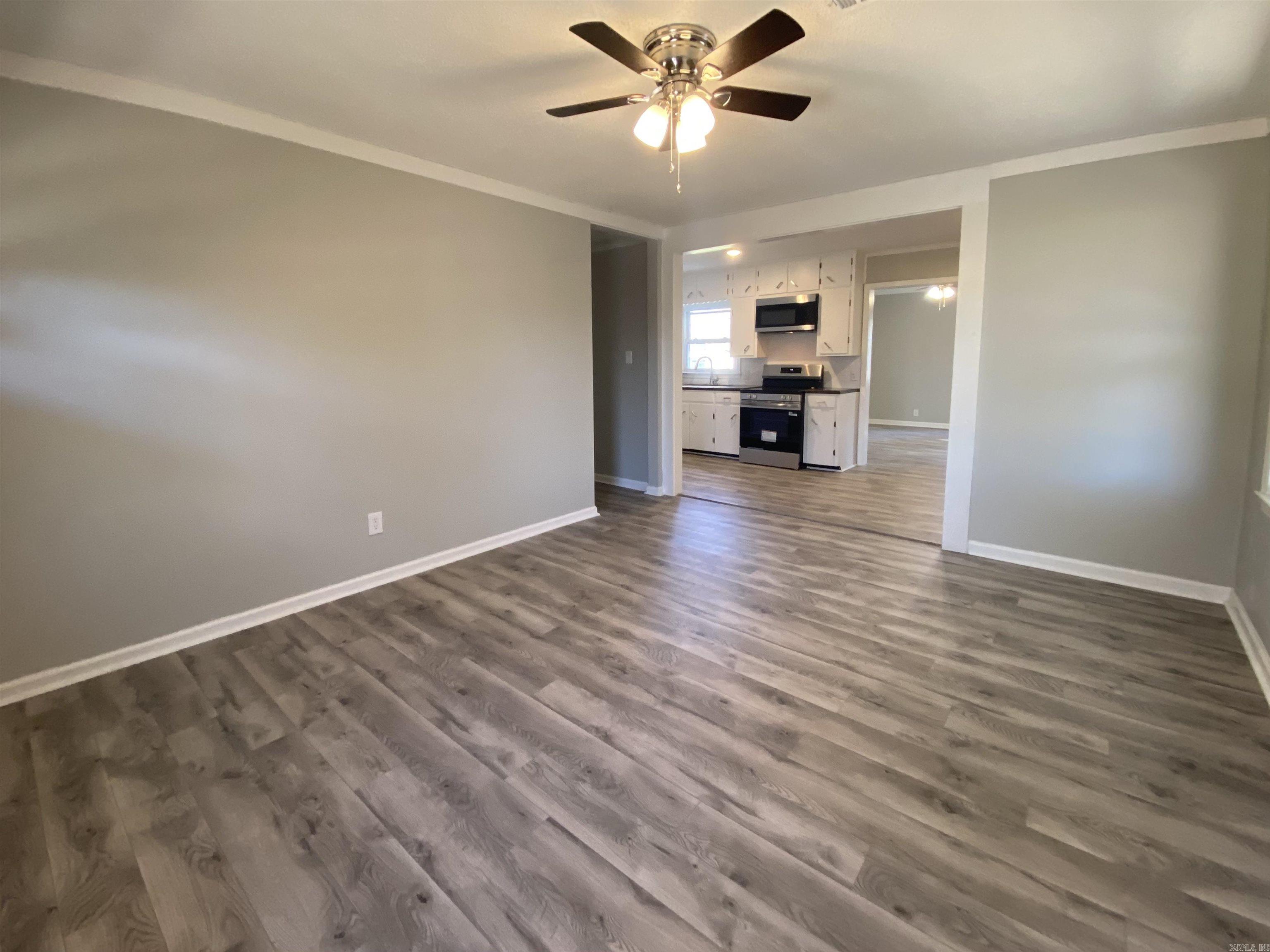 Sims 1st - Residential