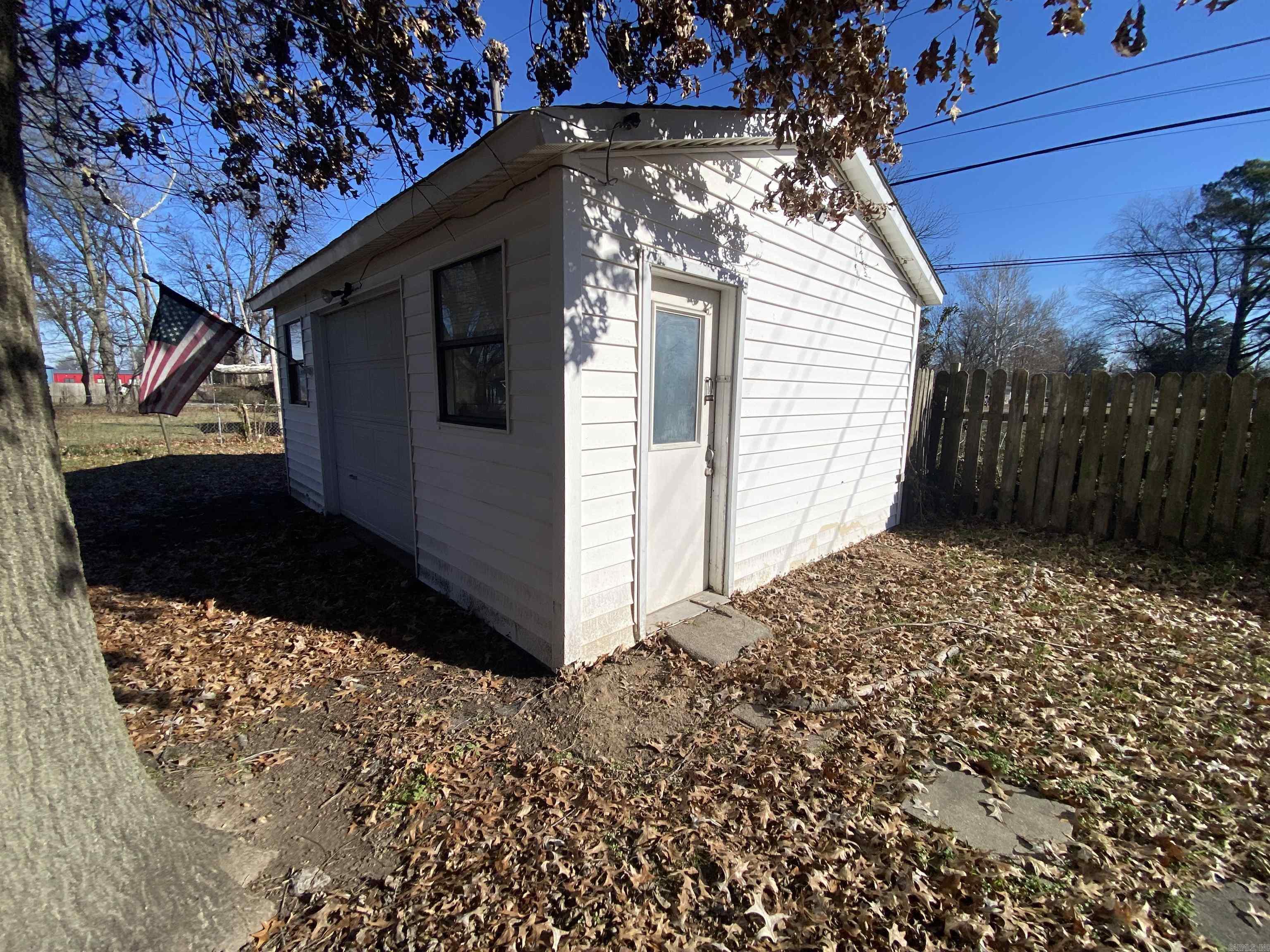 Sims 1st - Residential