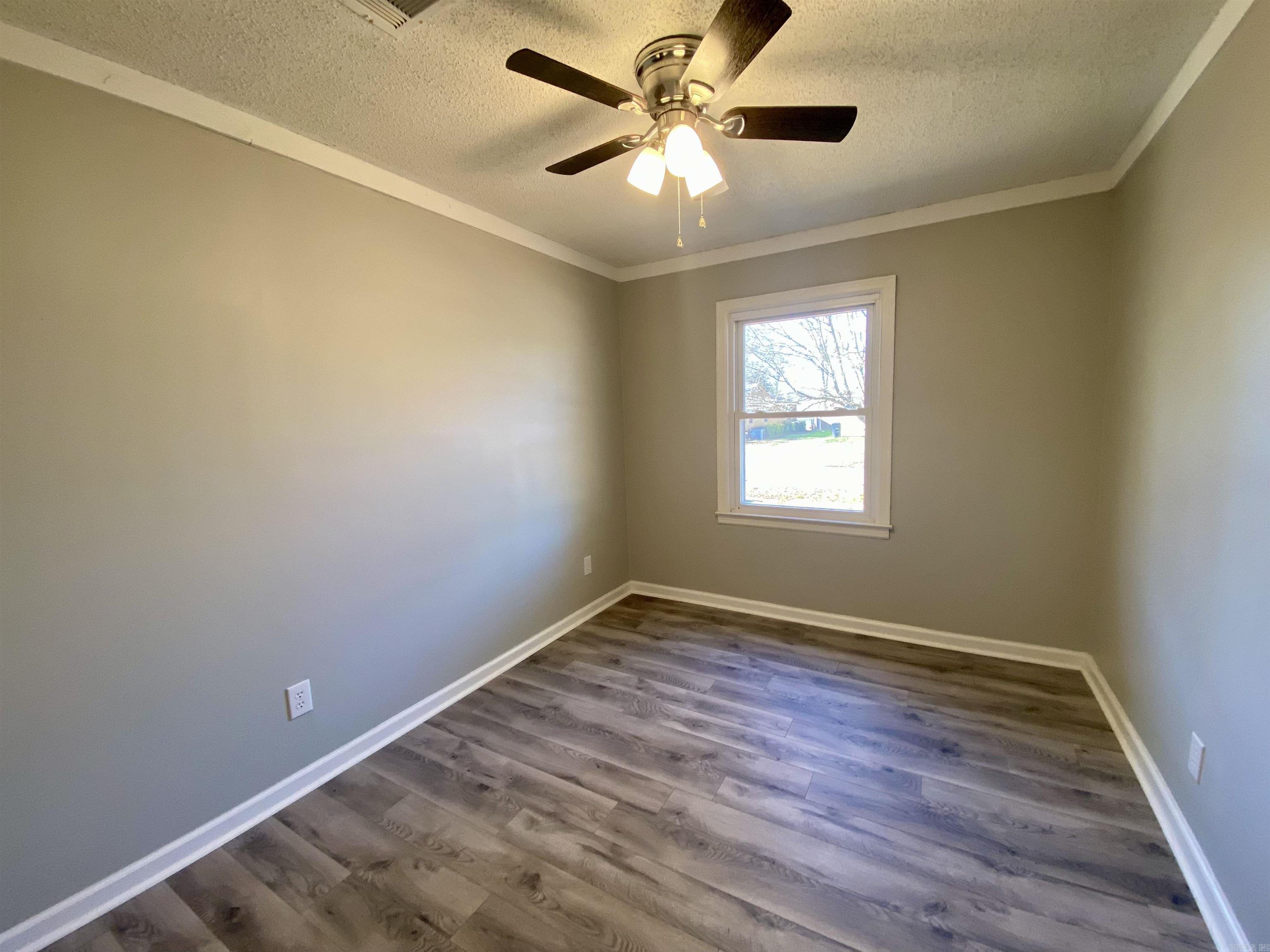 Sims 1st - Residential