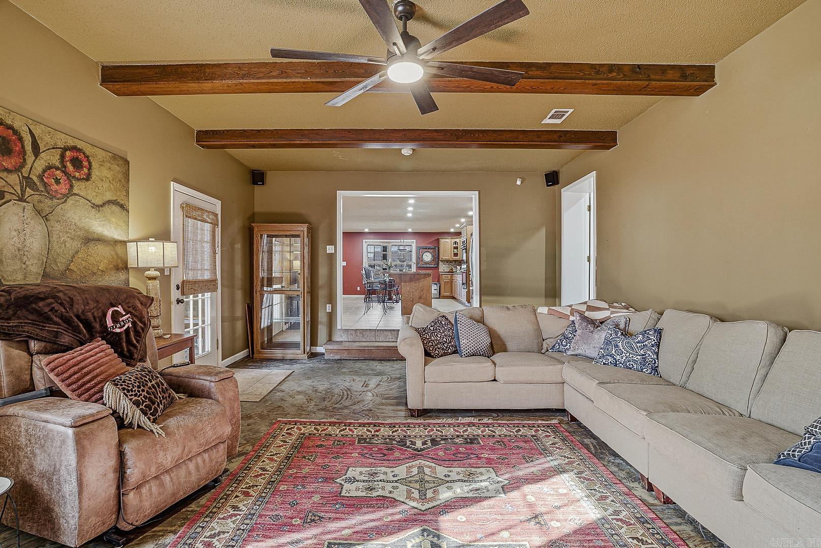 BLACKWOOD & BONE - Residential