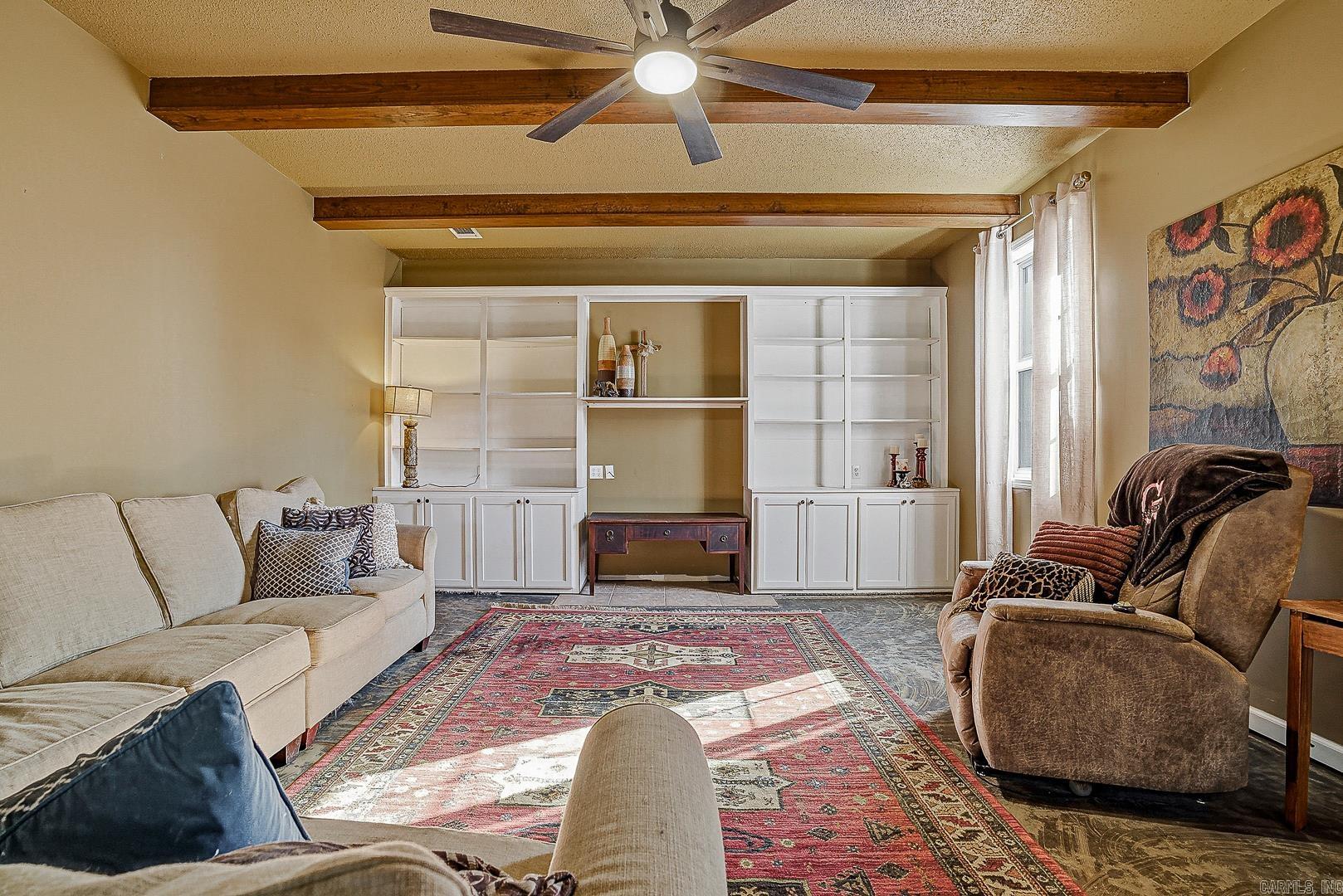 BLACKWOOD & BONE - Residential