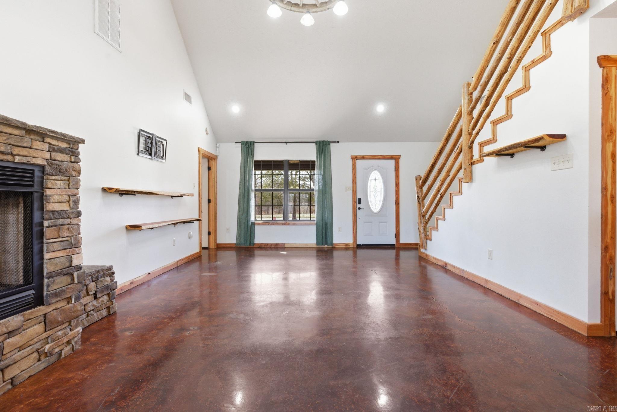 Metes & Bounds - Residential