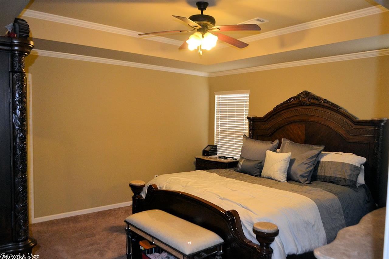 KINGS CROSSING - Residential