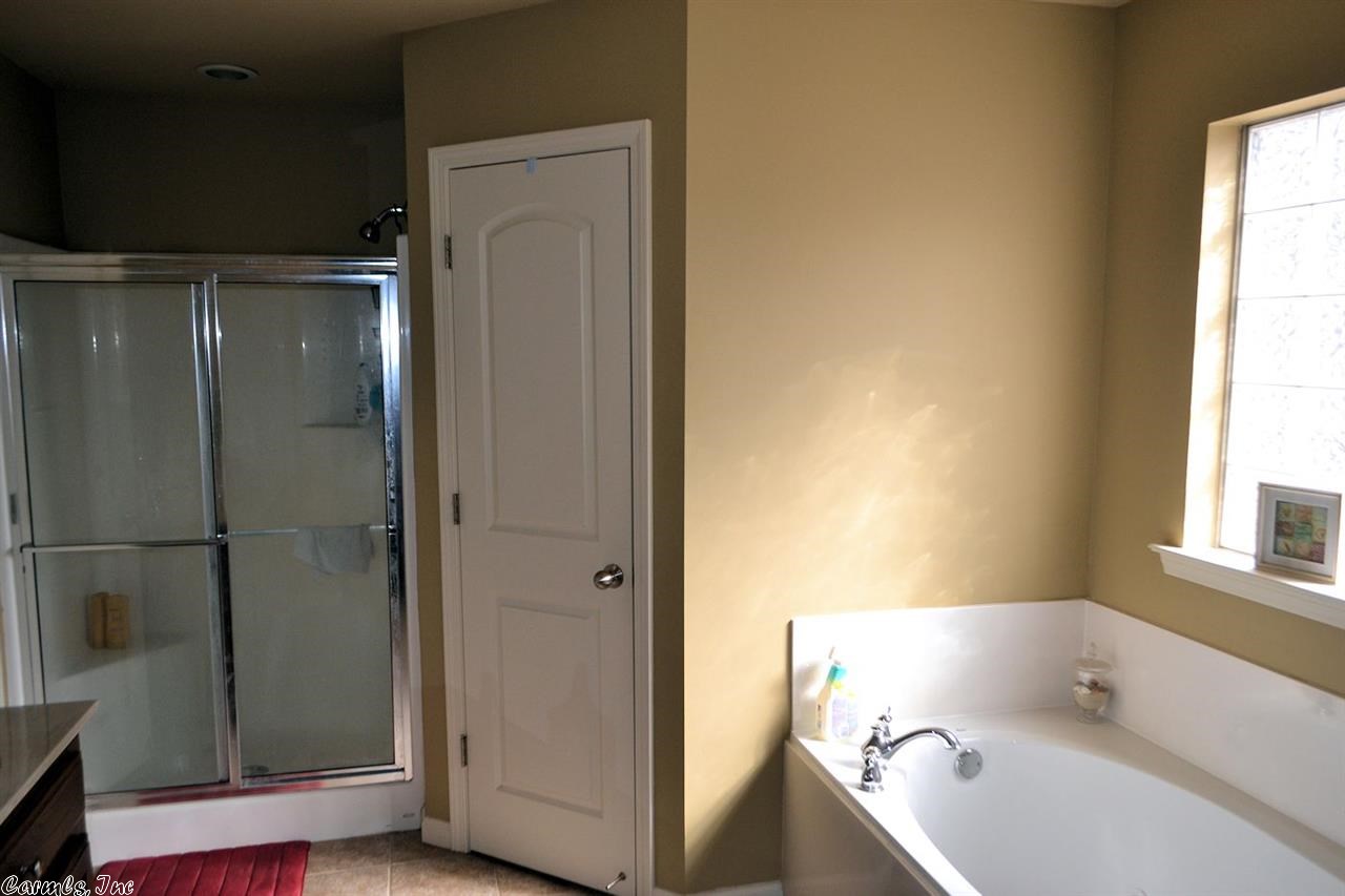 KINGS CROSSING - Residential