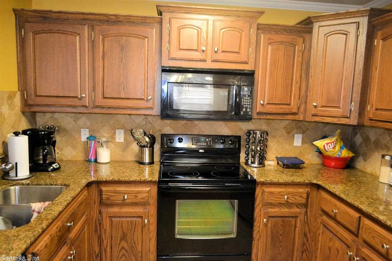 KINGS CROSSING - Residential