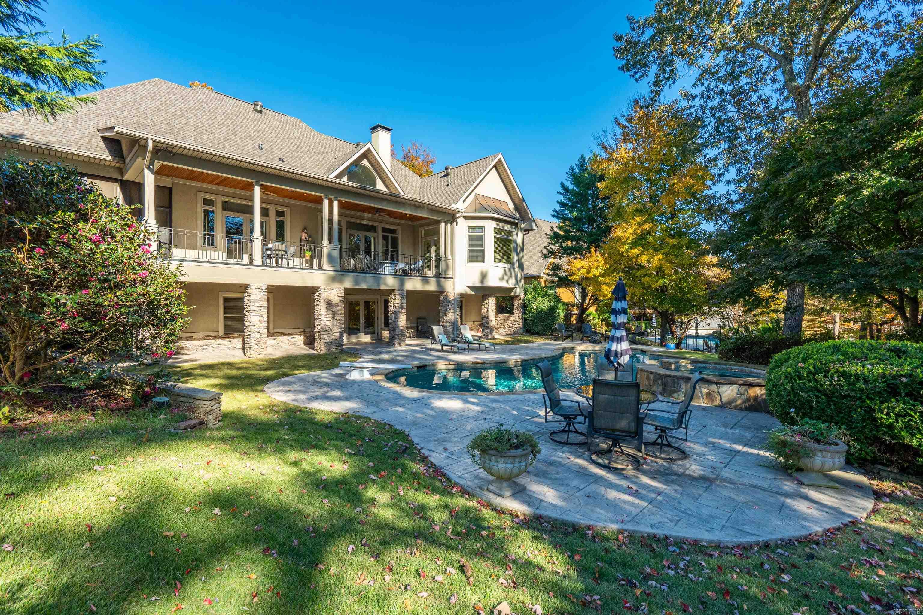 LOTUS VALLEY - Residential