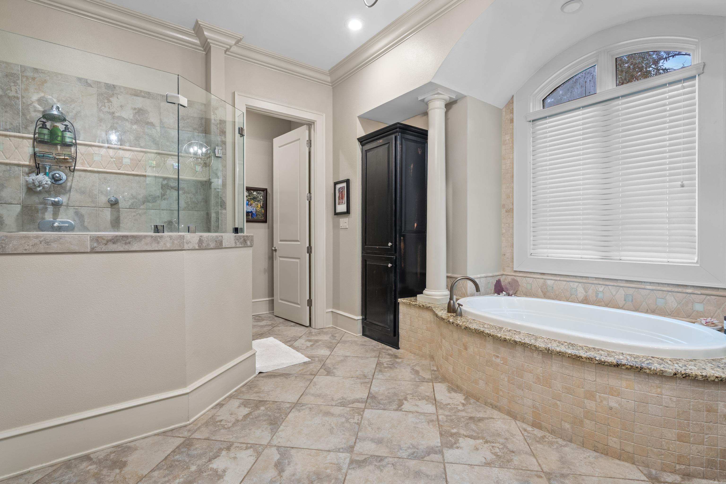 LOTUS VALLEY - Residential