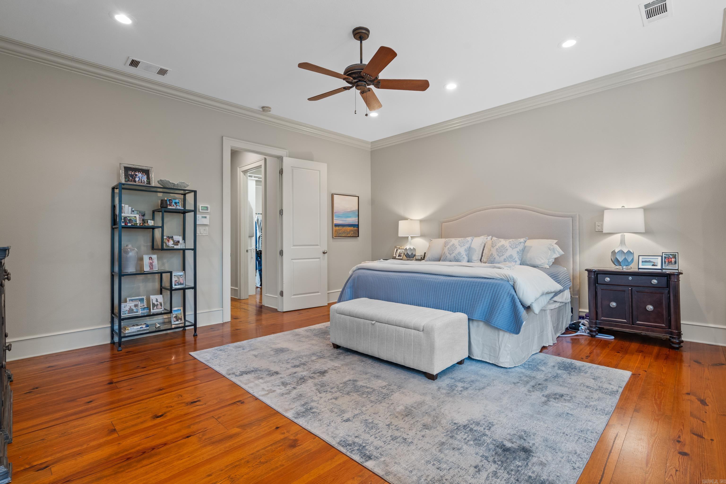 LOTUS VALLEY - Residential