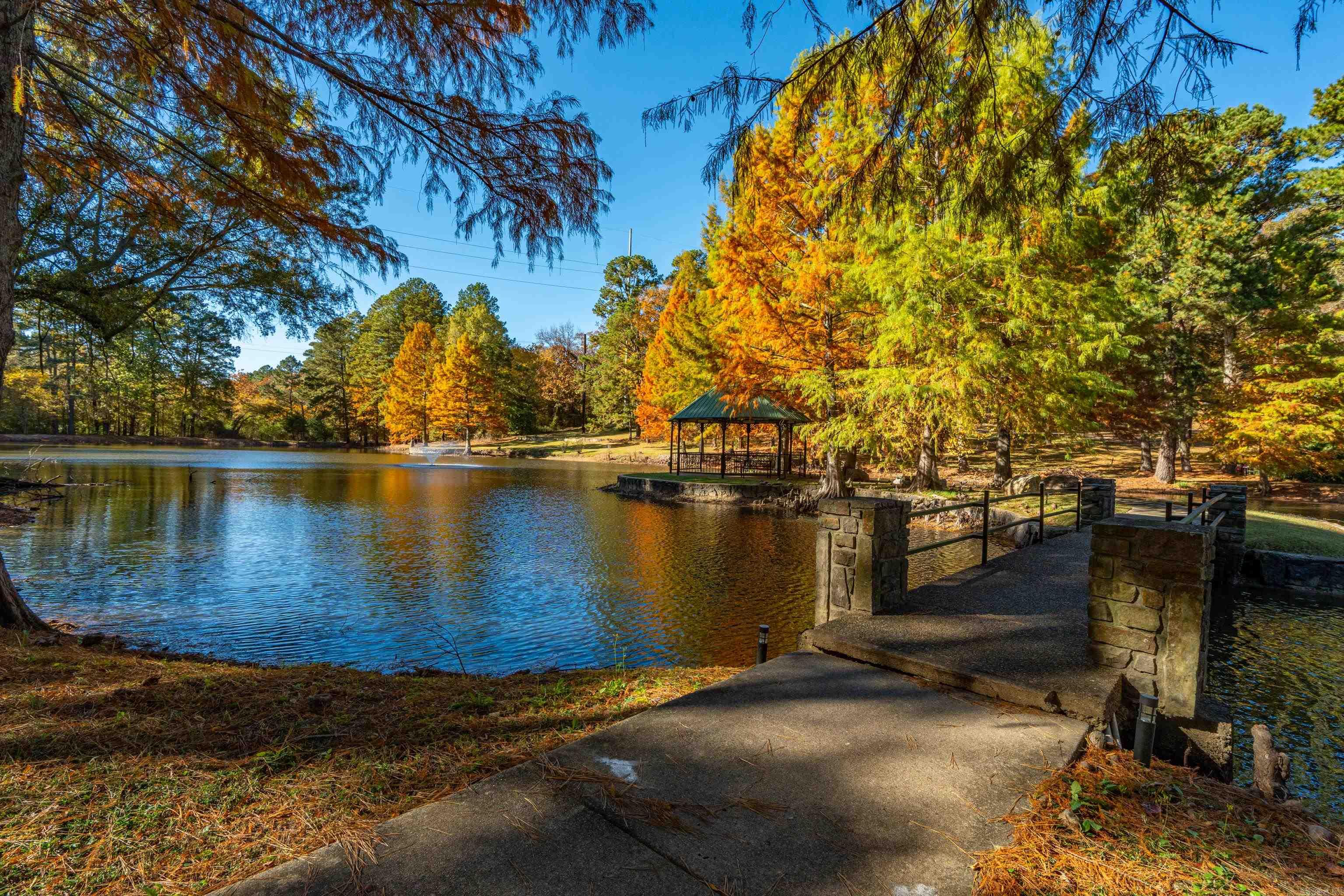 LOTUS VALLEY - Residential