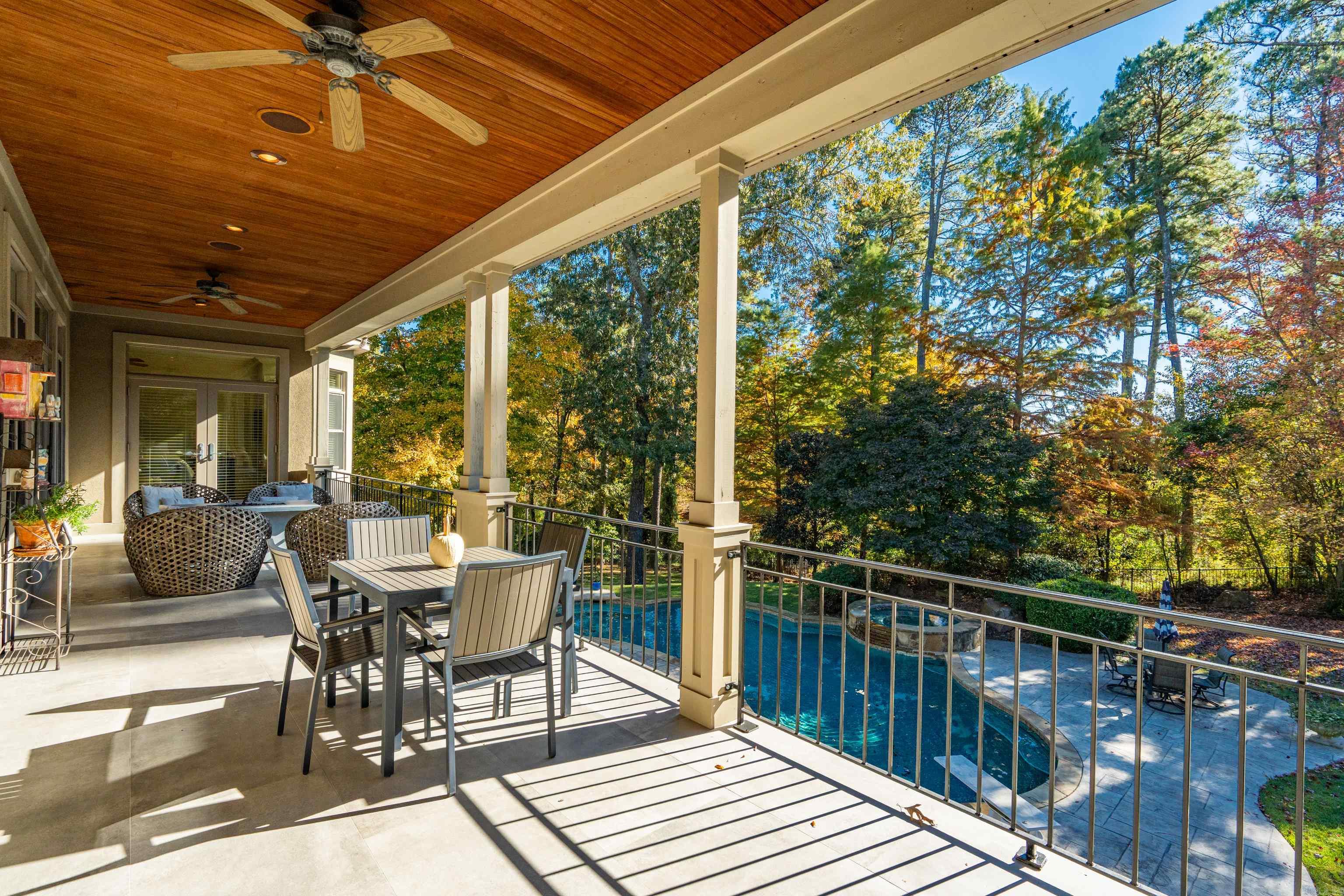 LOTUS VALLEY - Residential