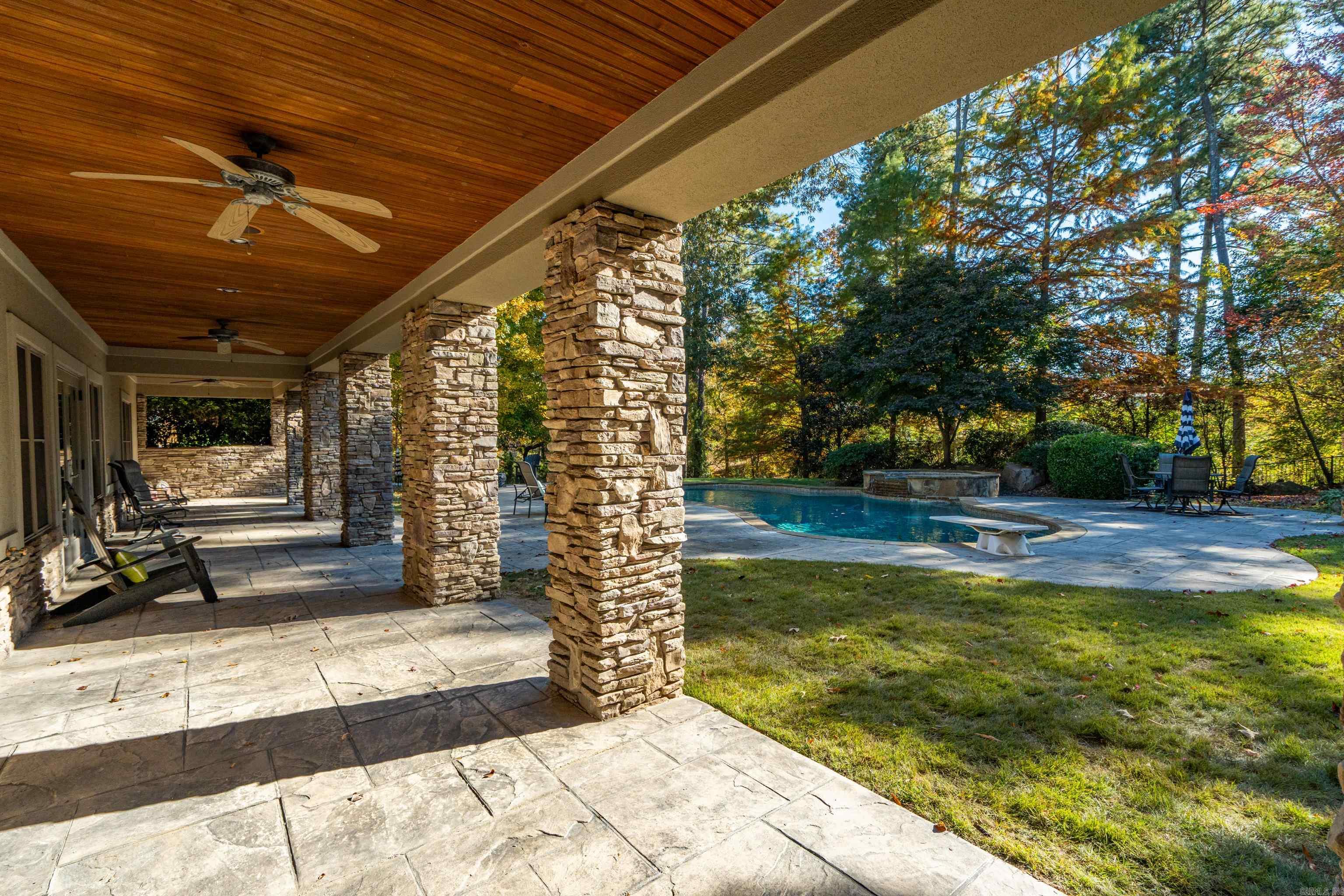 LOTUS VALLEY - Residential