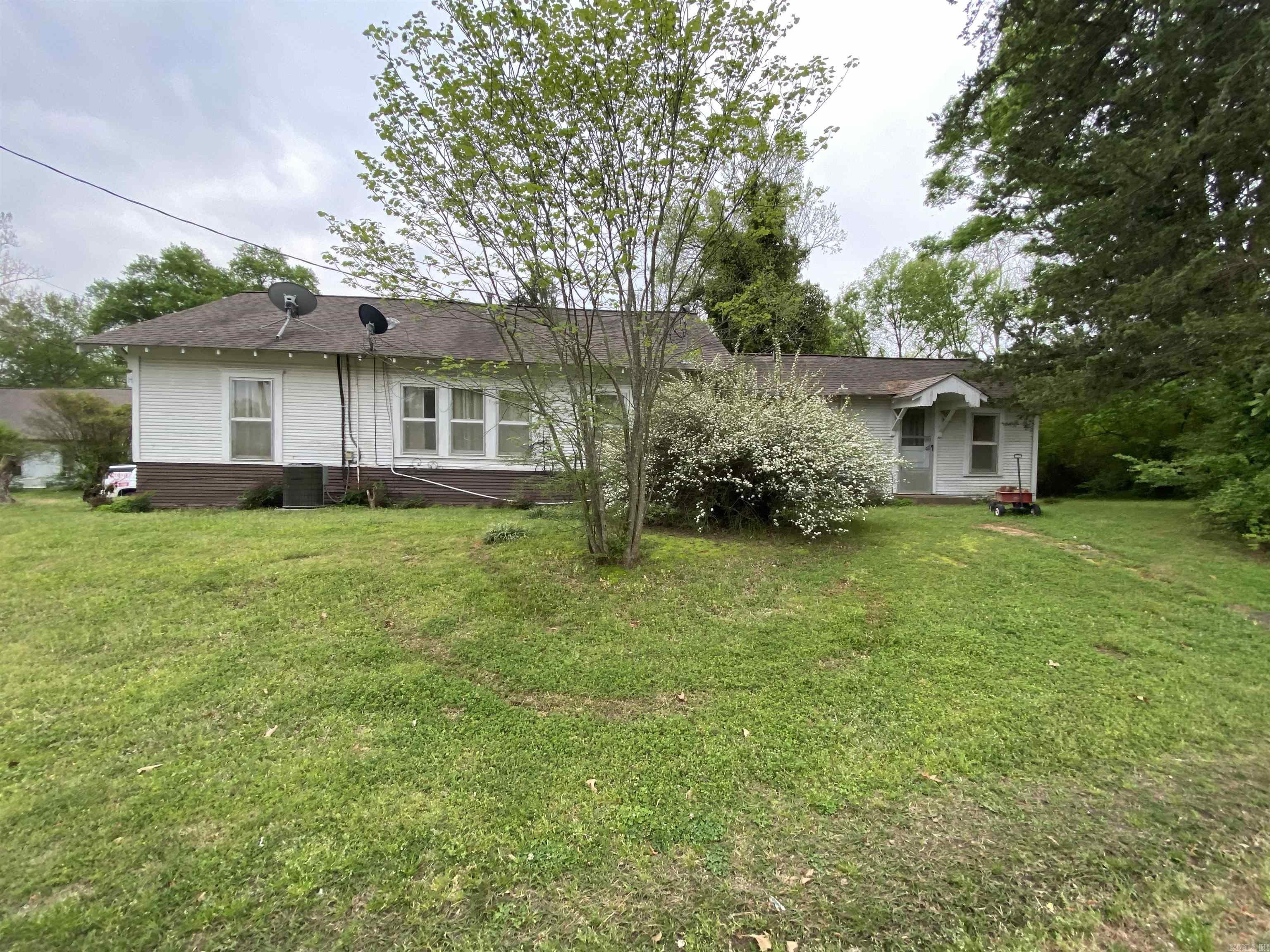 Original Mineral Springs - Residential