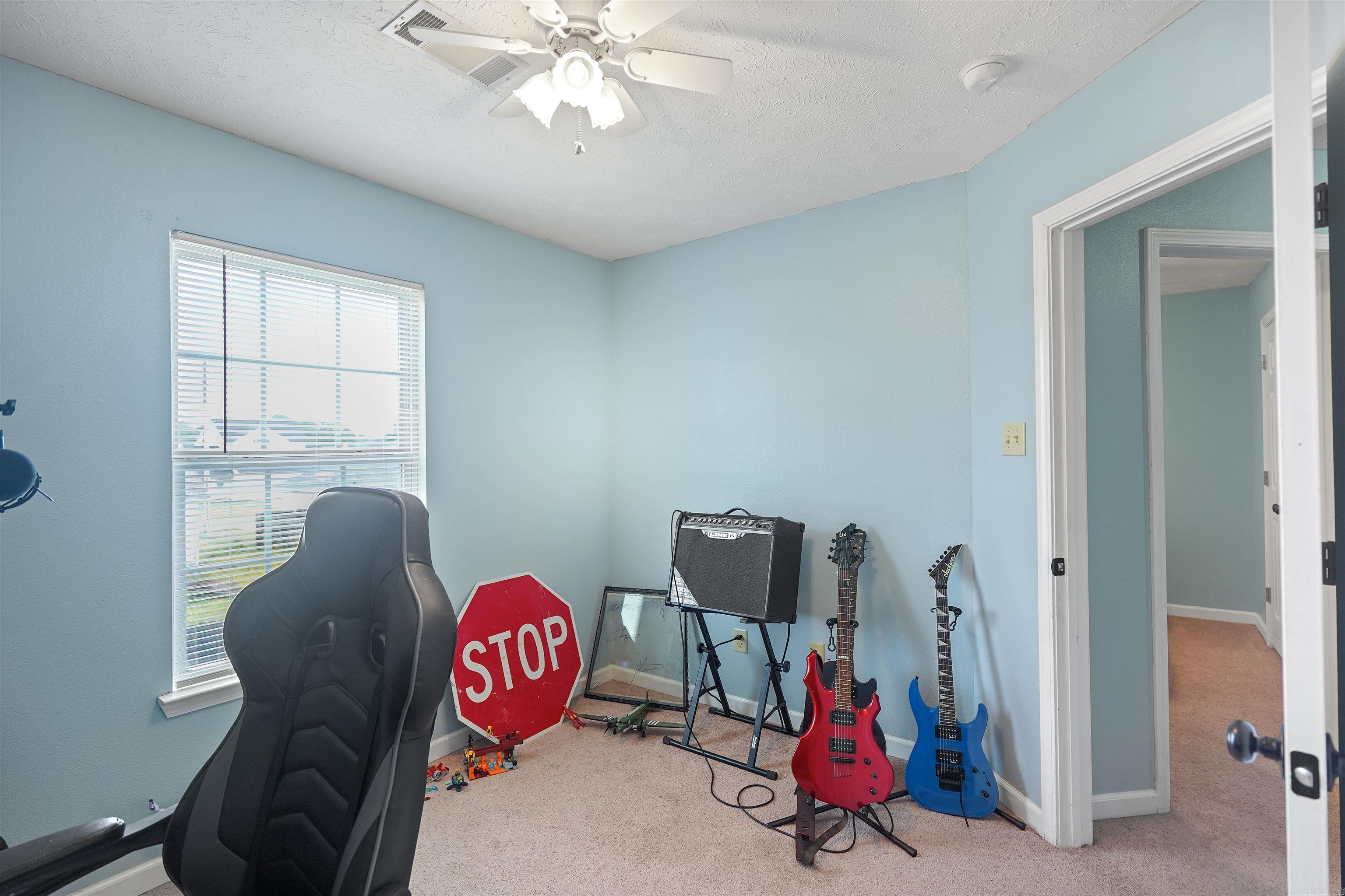 Twin Lakes - Residential