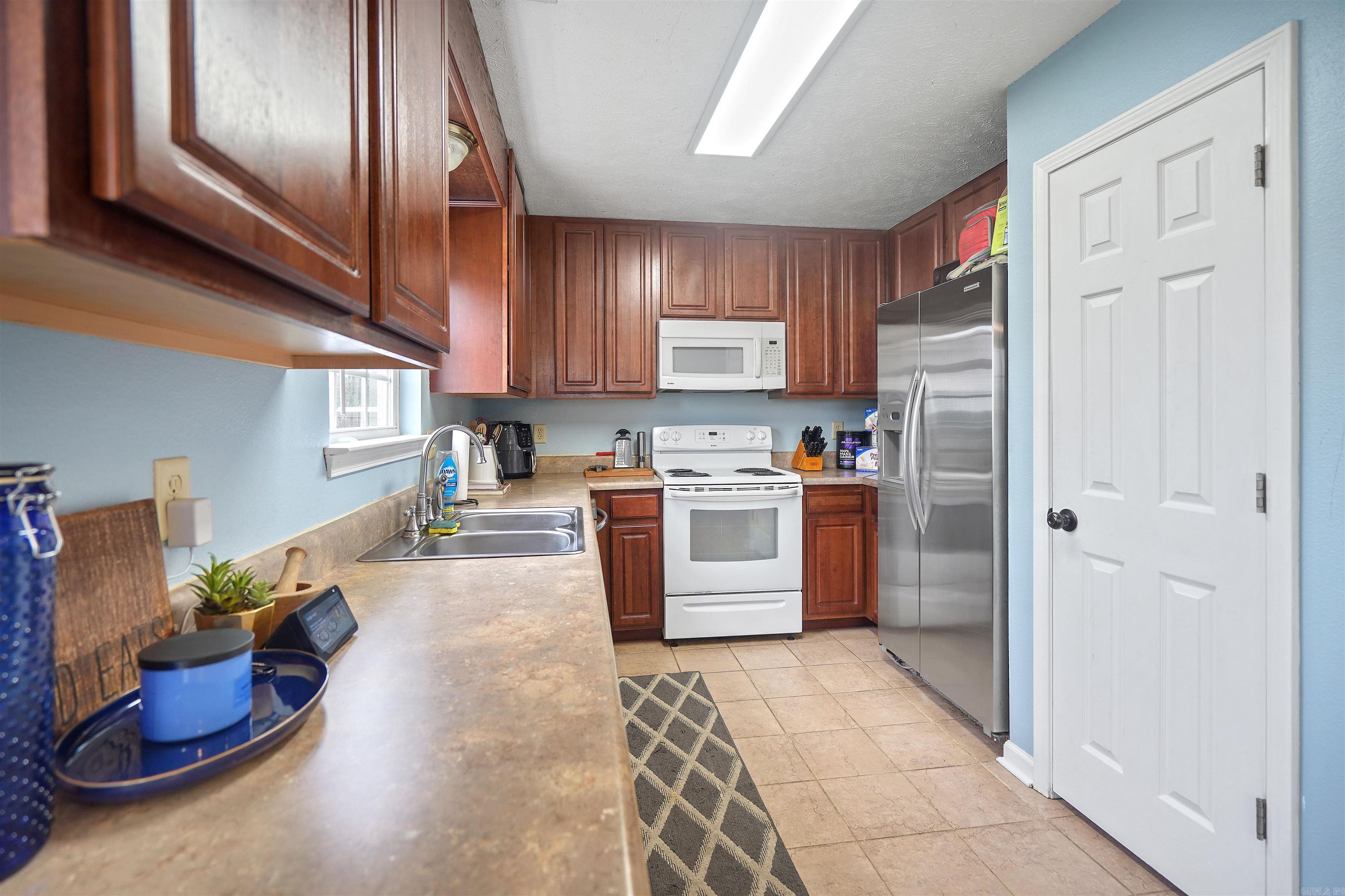 Twin Lakes - Residential