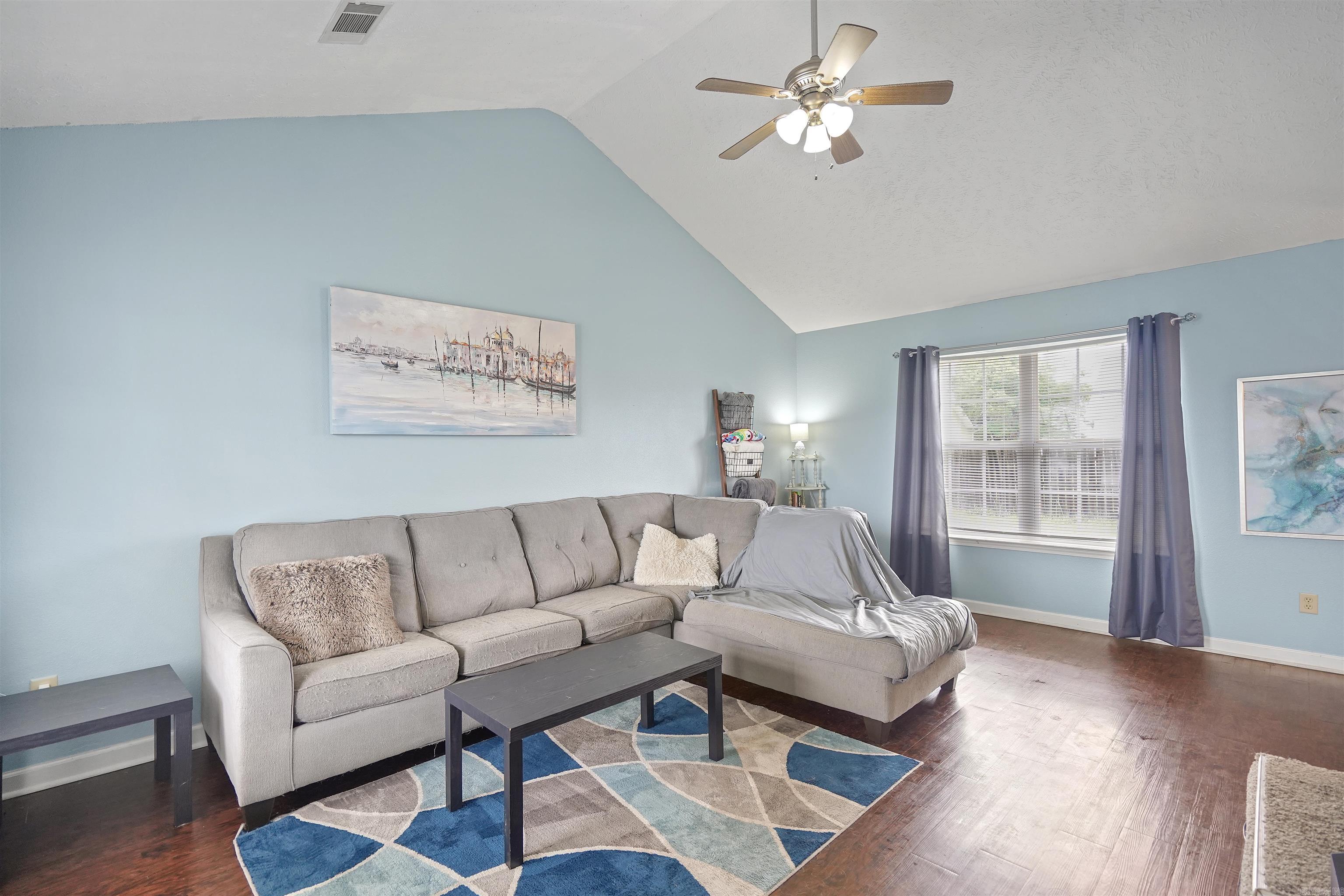 Twin Lakes - Residential