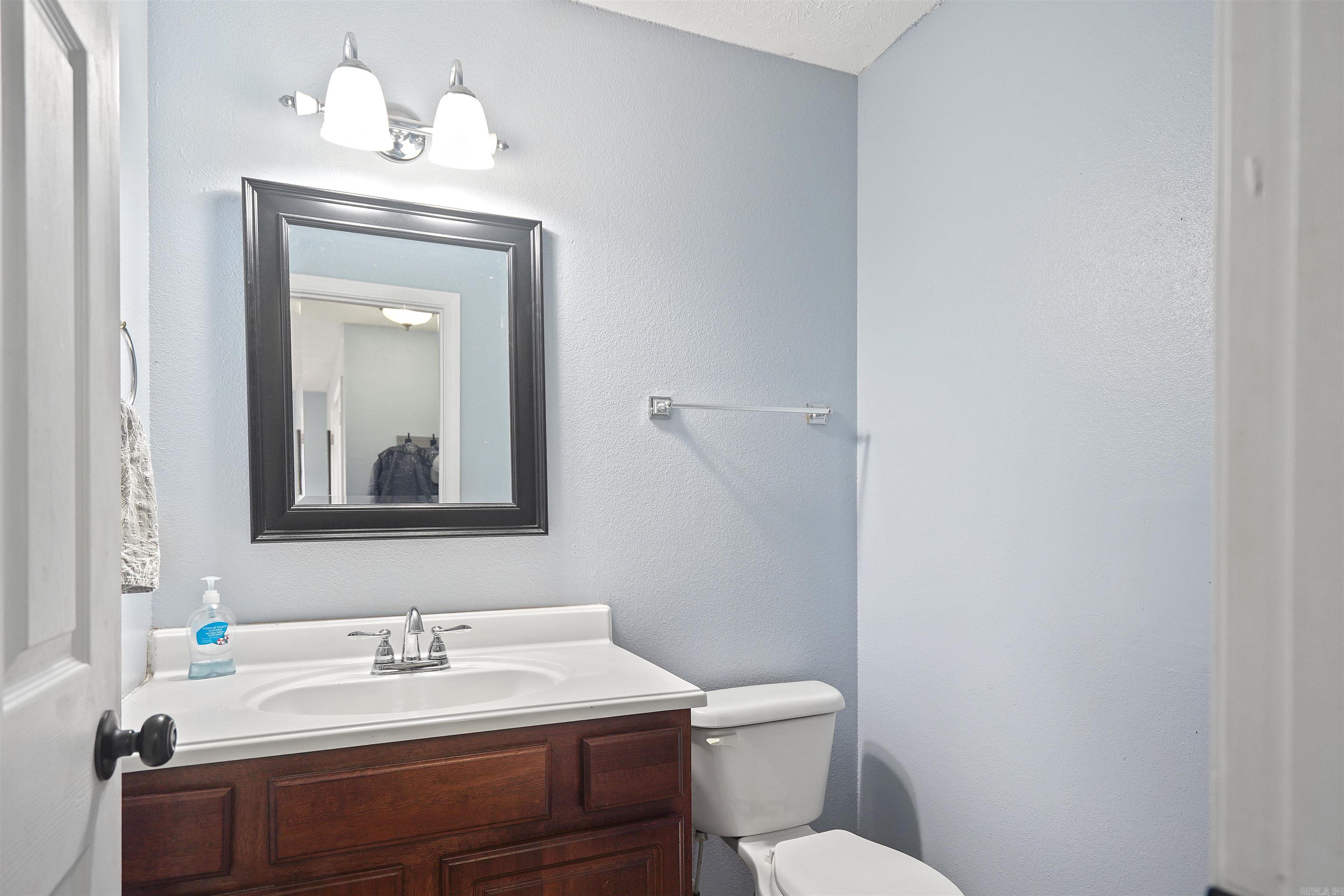 Twin Lakes - Residential