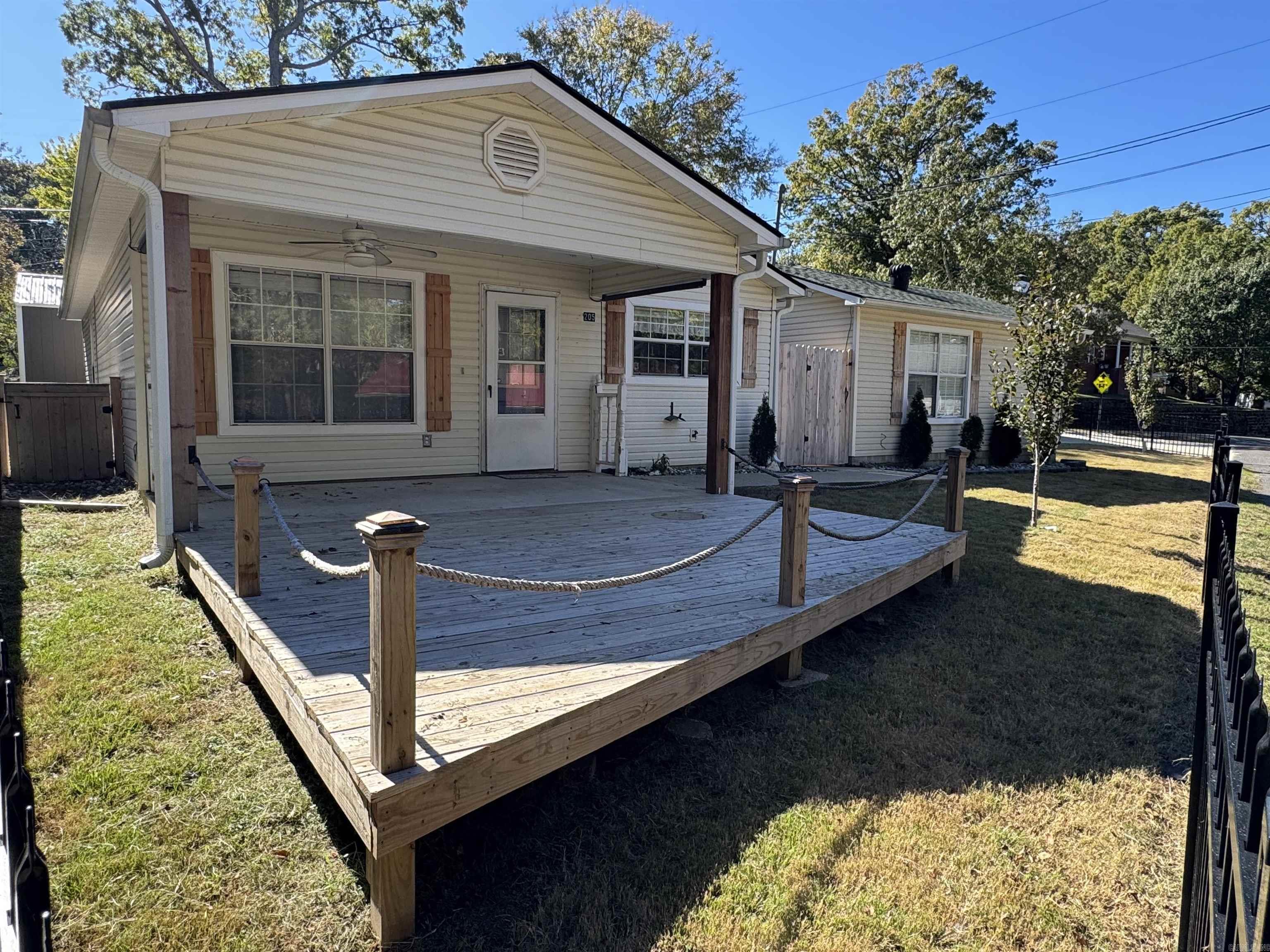 Metes & Bounds - Residential