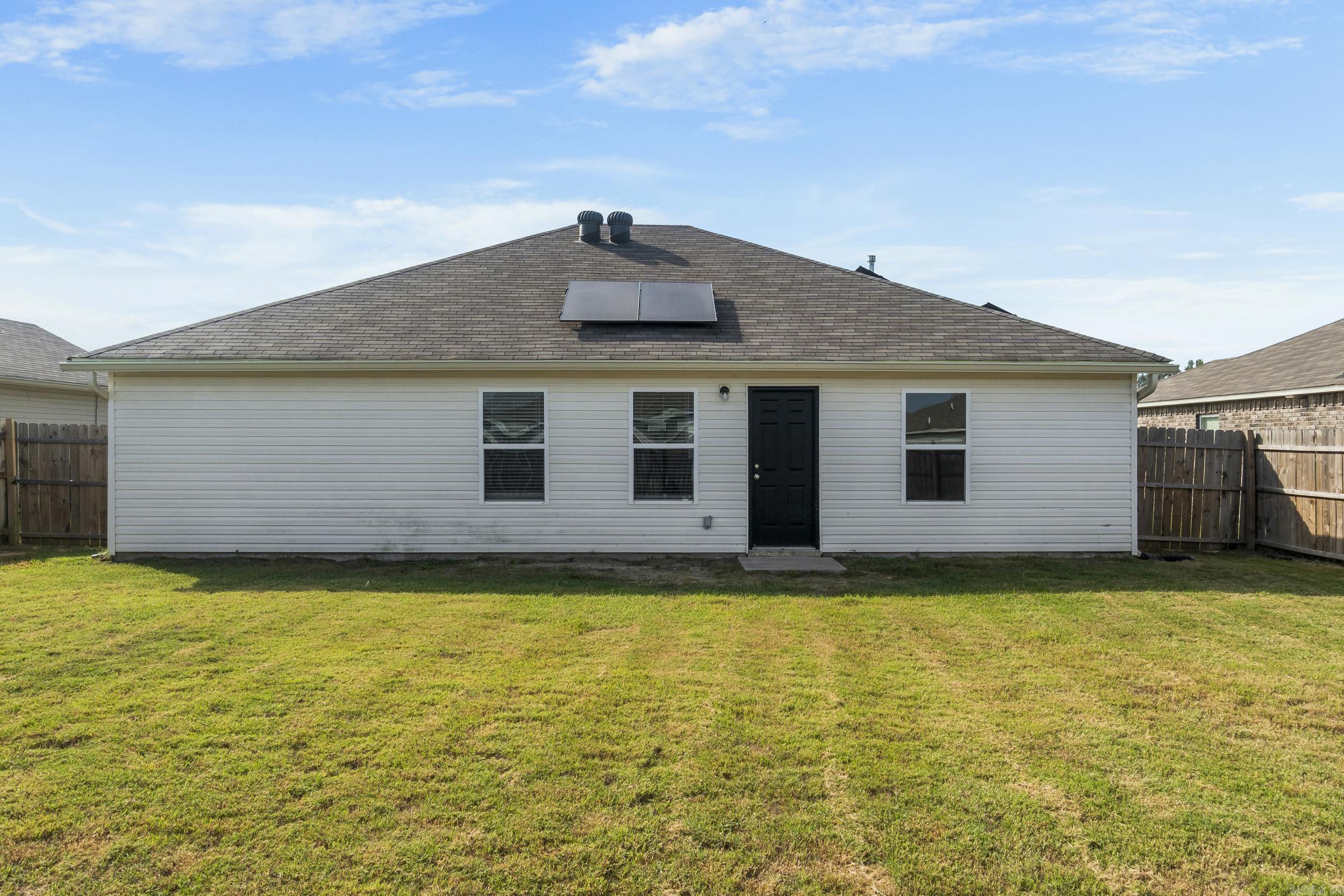 COUNTRY CLUB OF ARK THE - Residential