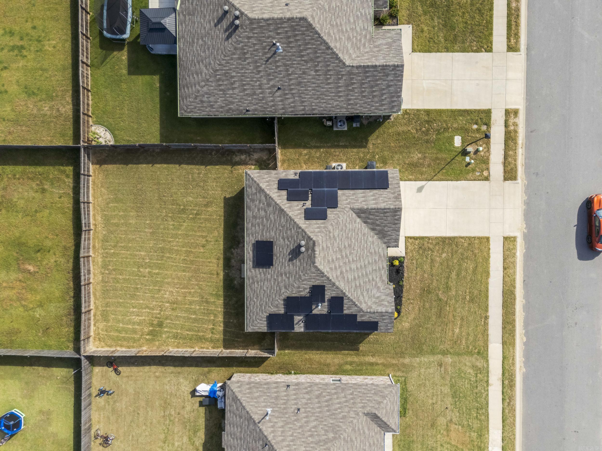 COUNTRY CLUB OF ARK THE - Residential