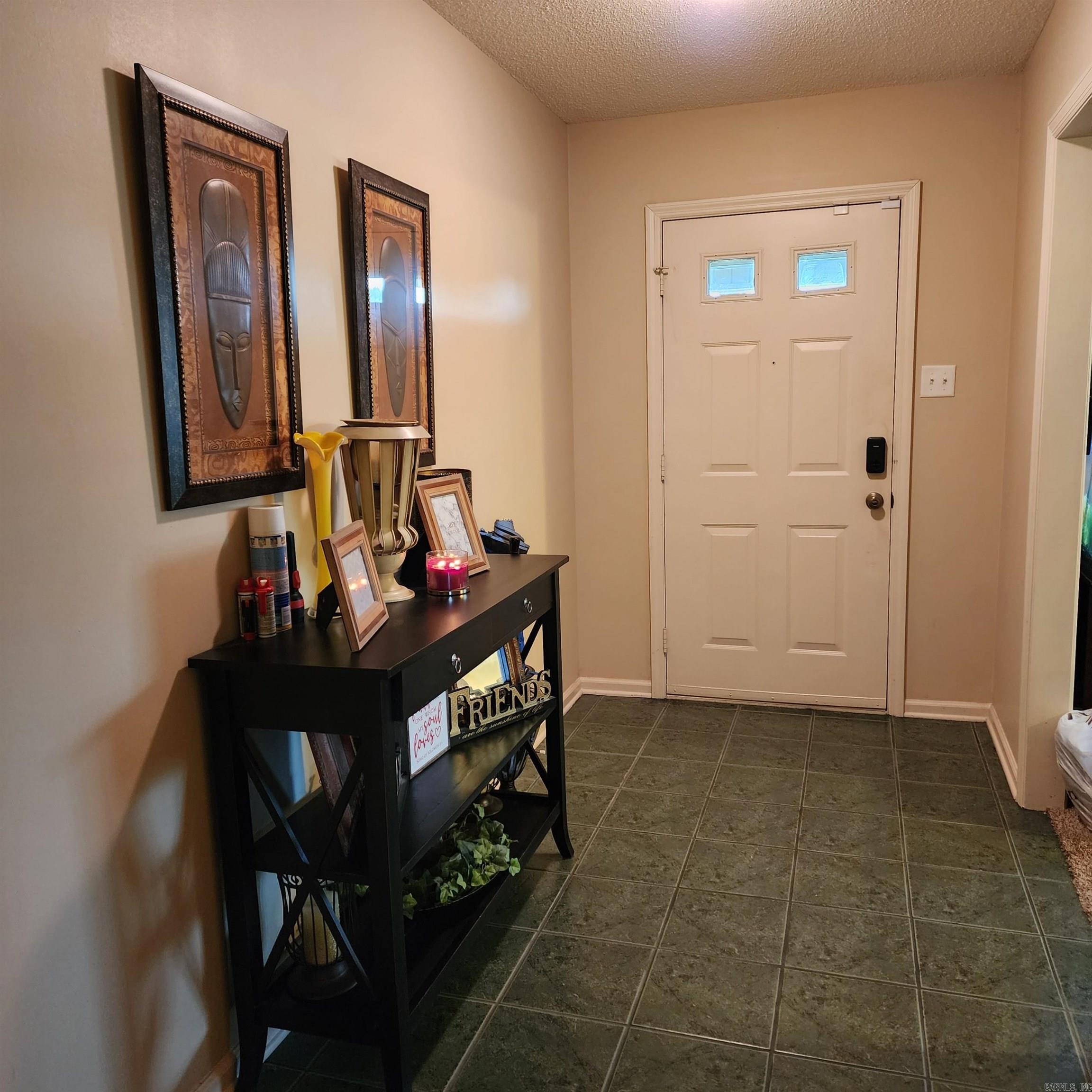 STONEWALL - Residential