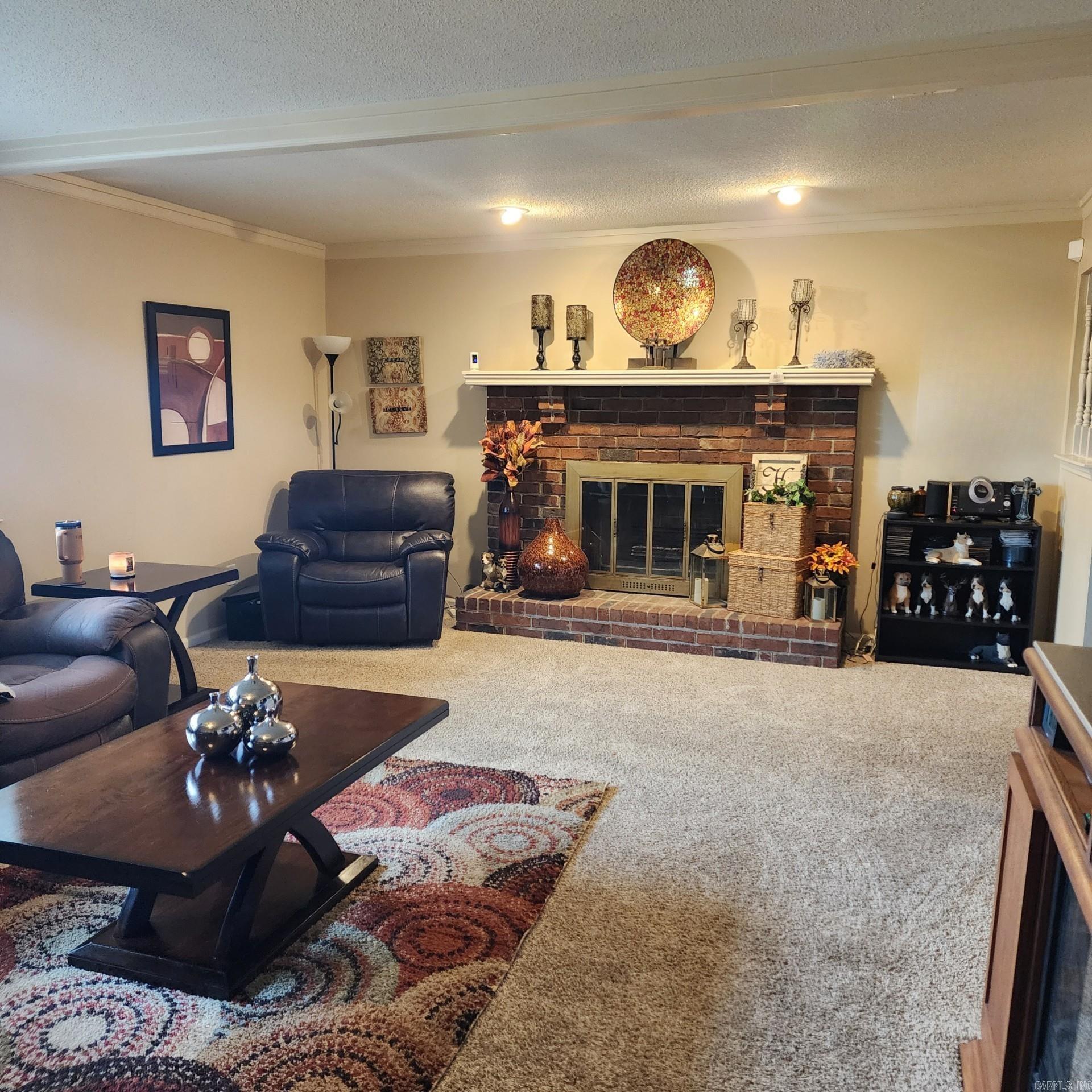 STONEWALL - Residential