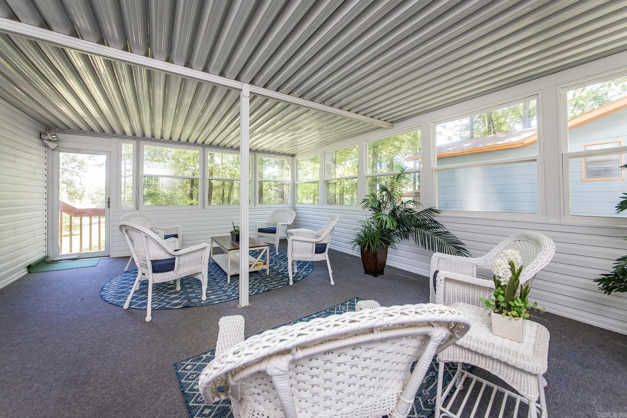 CASTLE RIDGE - Residential