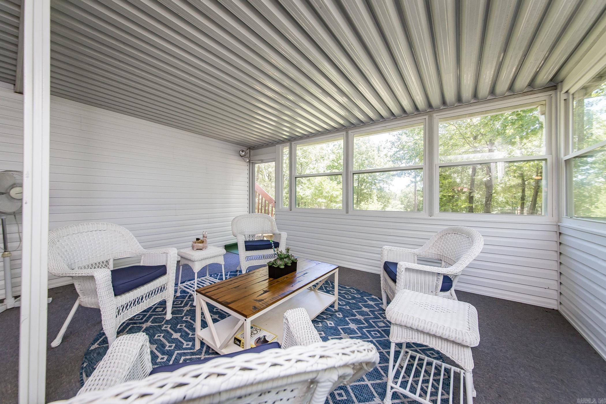 CASTLE RIDGE - Residential