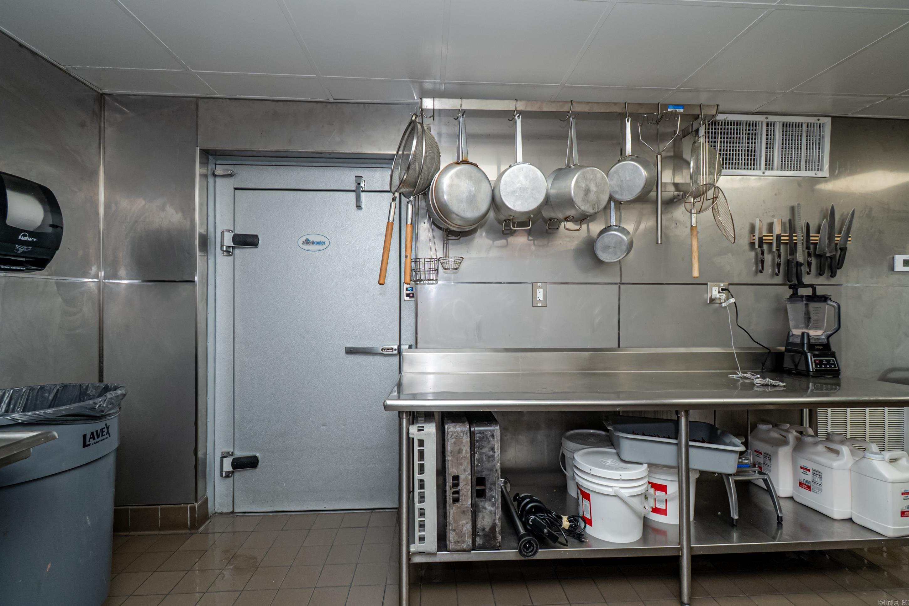 Monticello Original - Commercial Sale