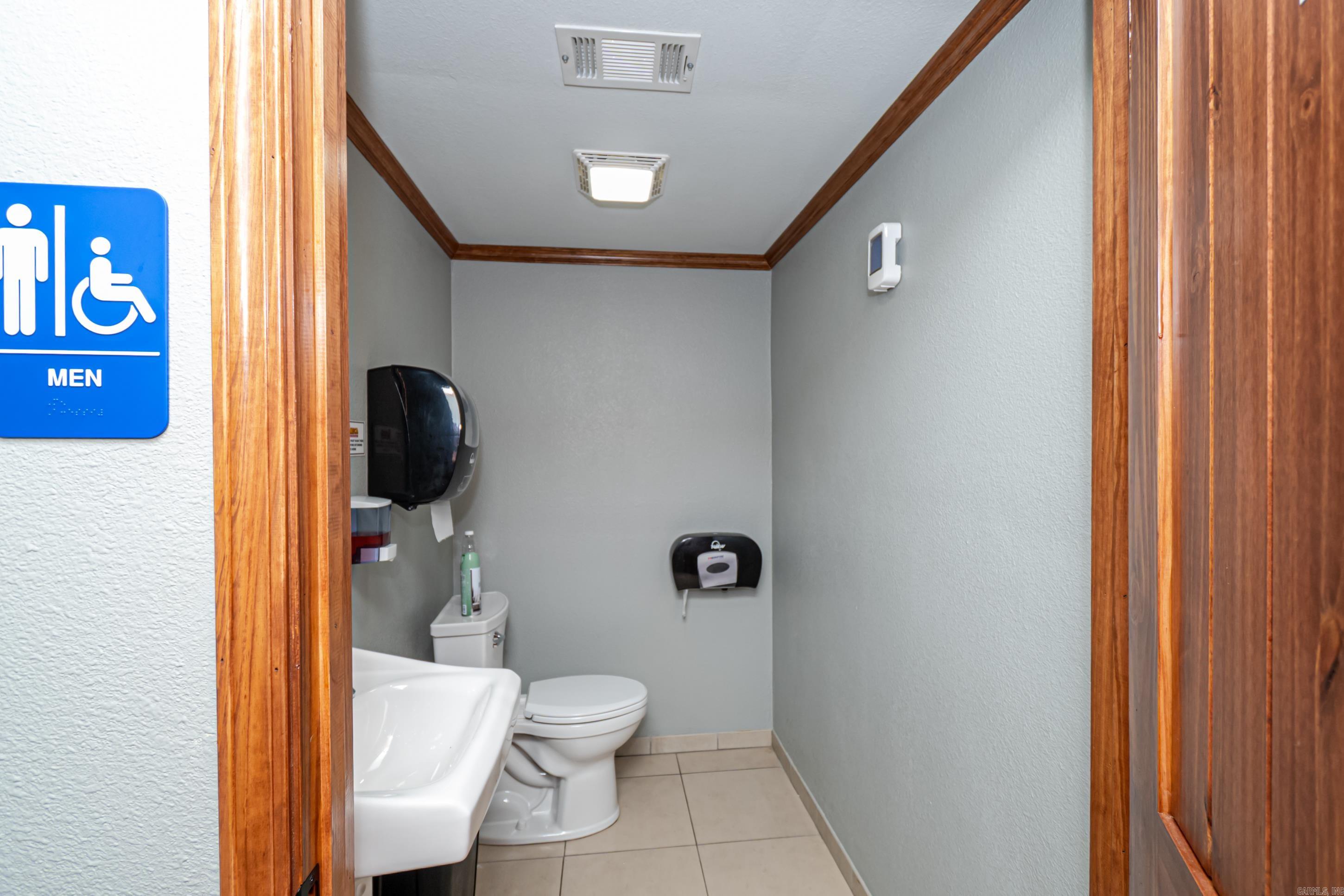 Monticello Original - Commercial Sale