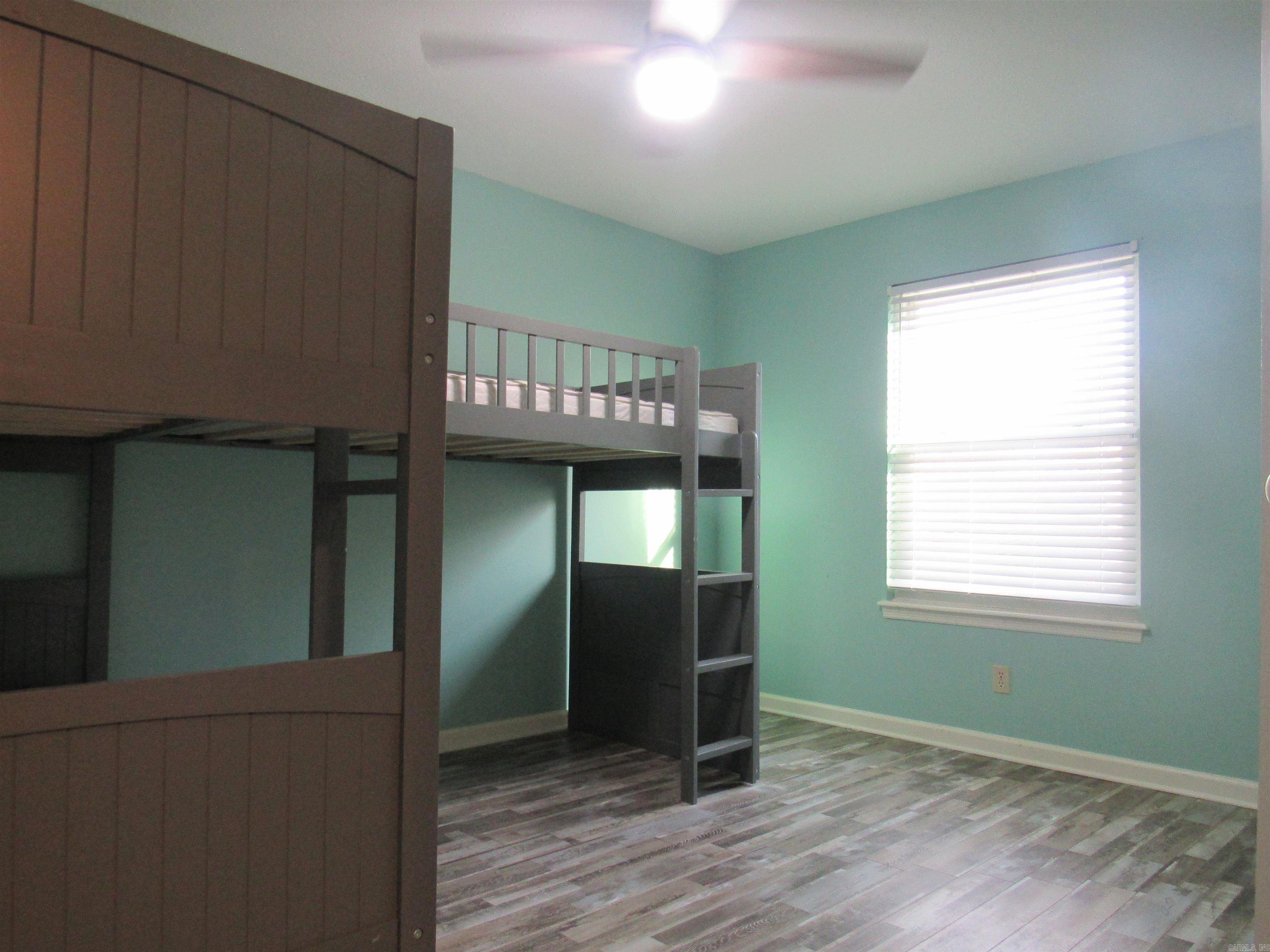 DEEREWOOD - Residential