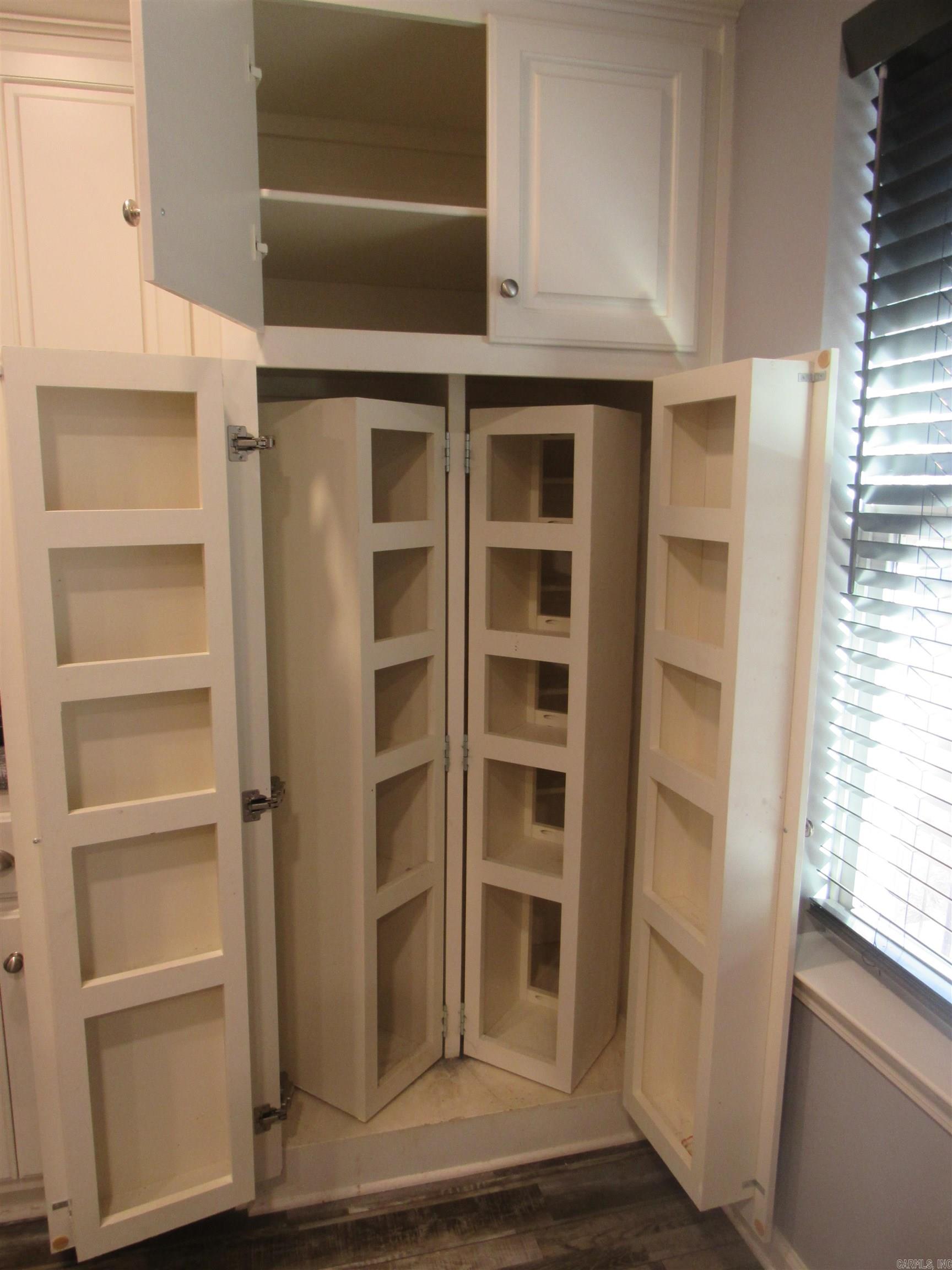 DEEREWOOD - Residential