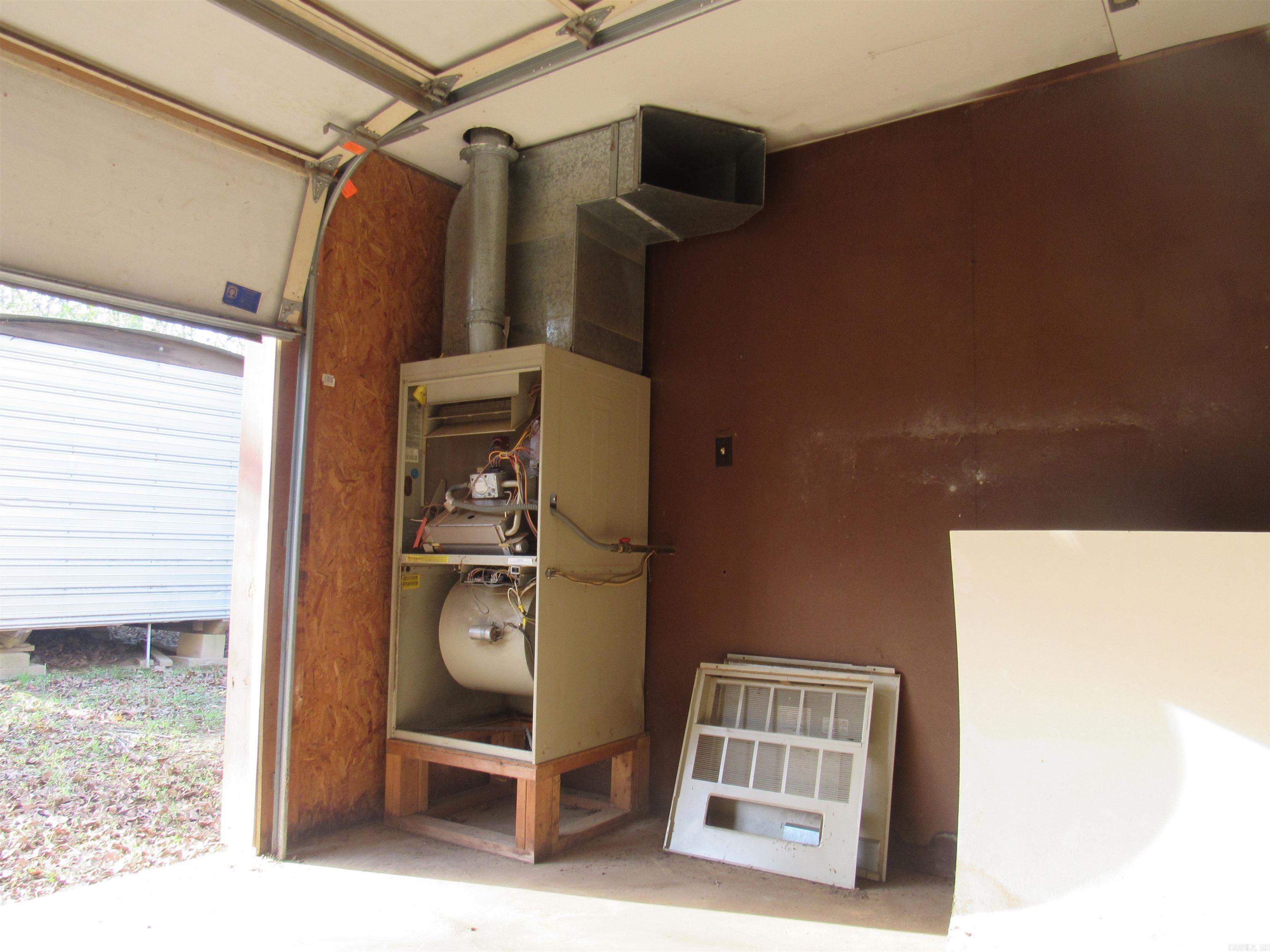 DEEREWOOD - Residential