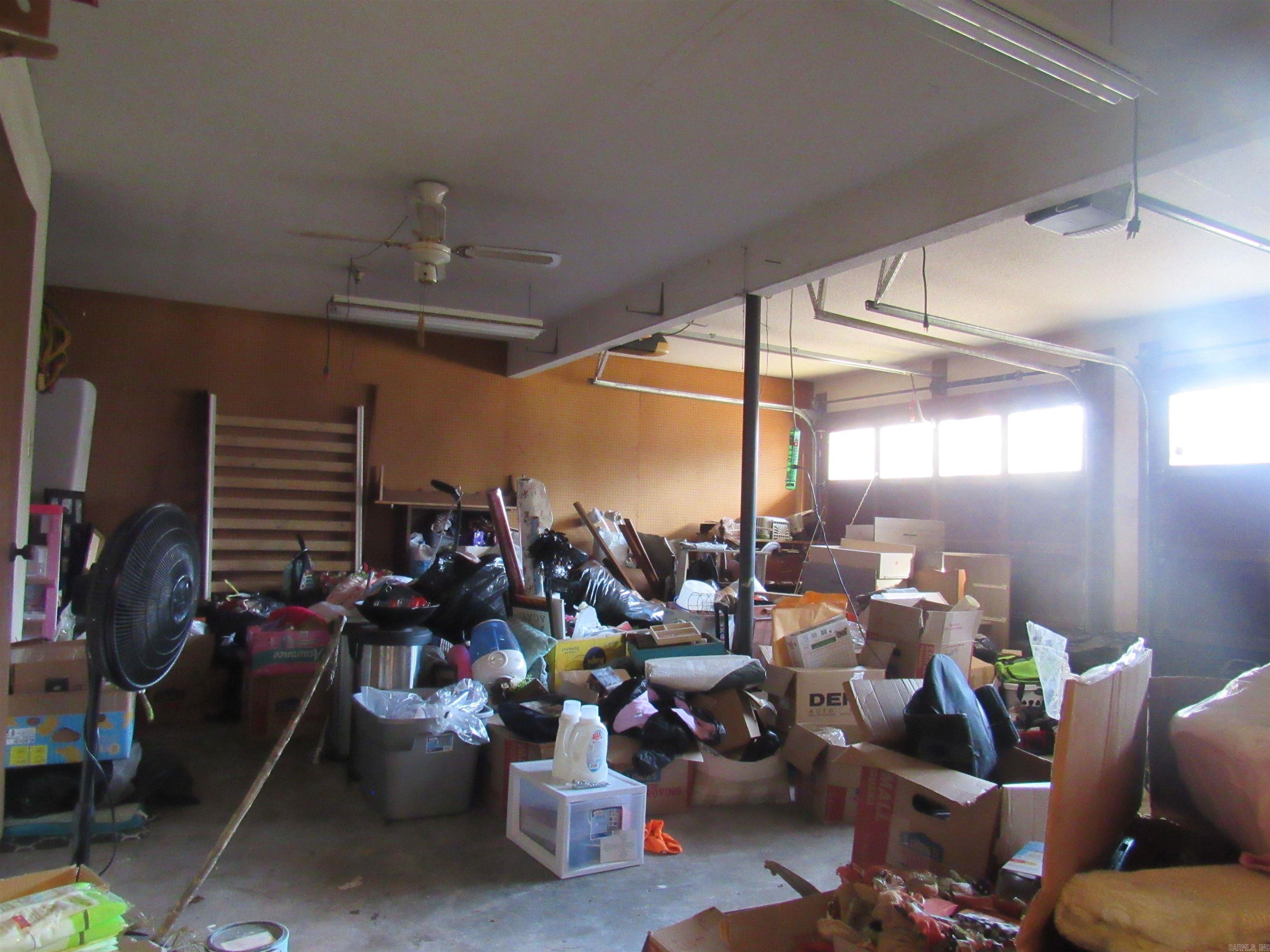 DEEREWOOD - Residential