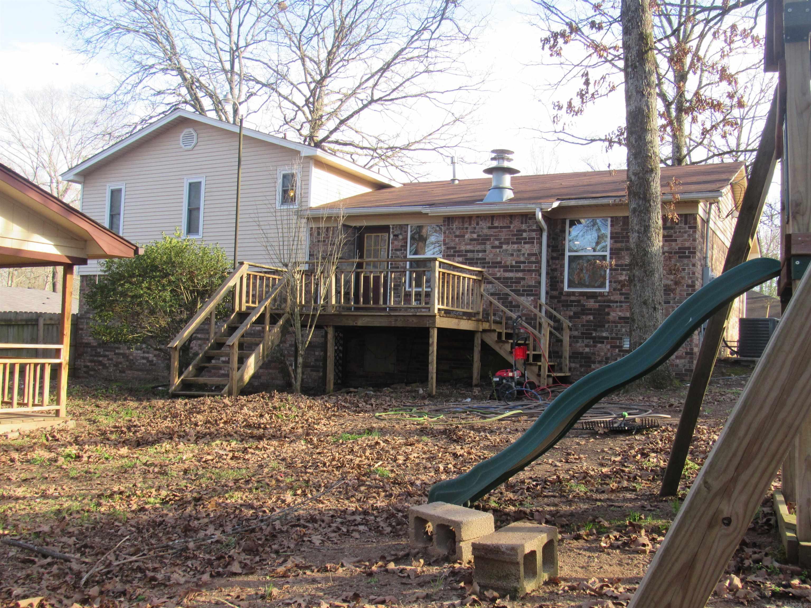 DEEREWOOD - Residential