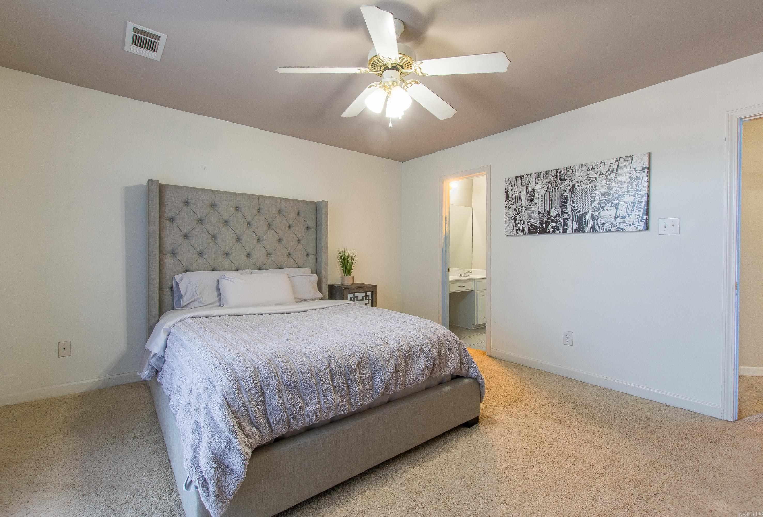 OAK RIDGE RANCH - Residential