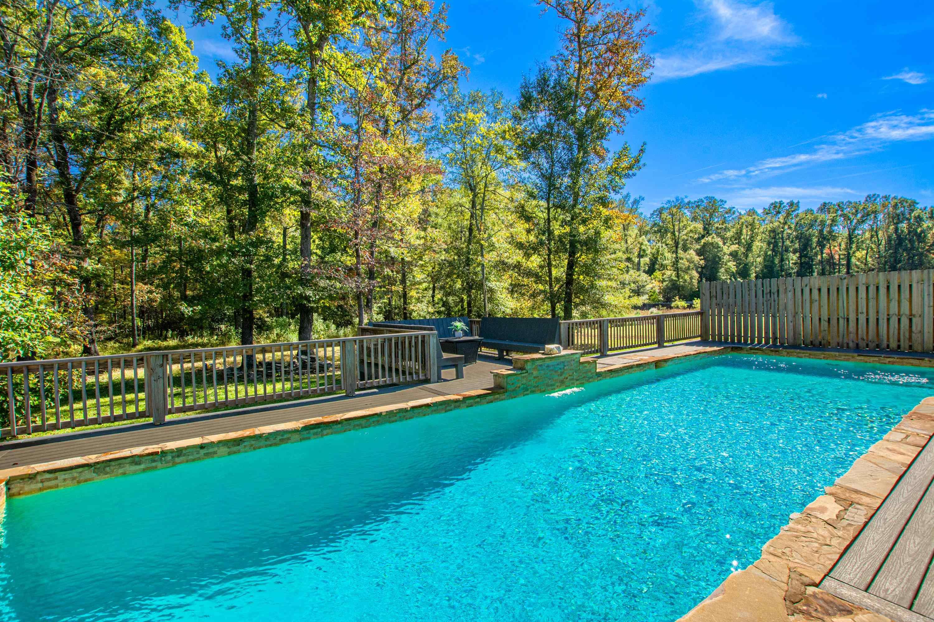 OAK RIDGE RANCH - Residential